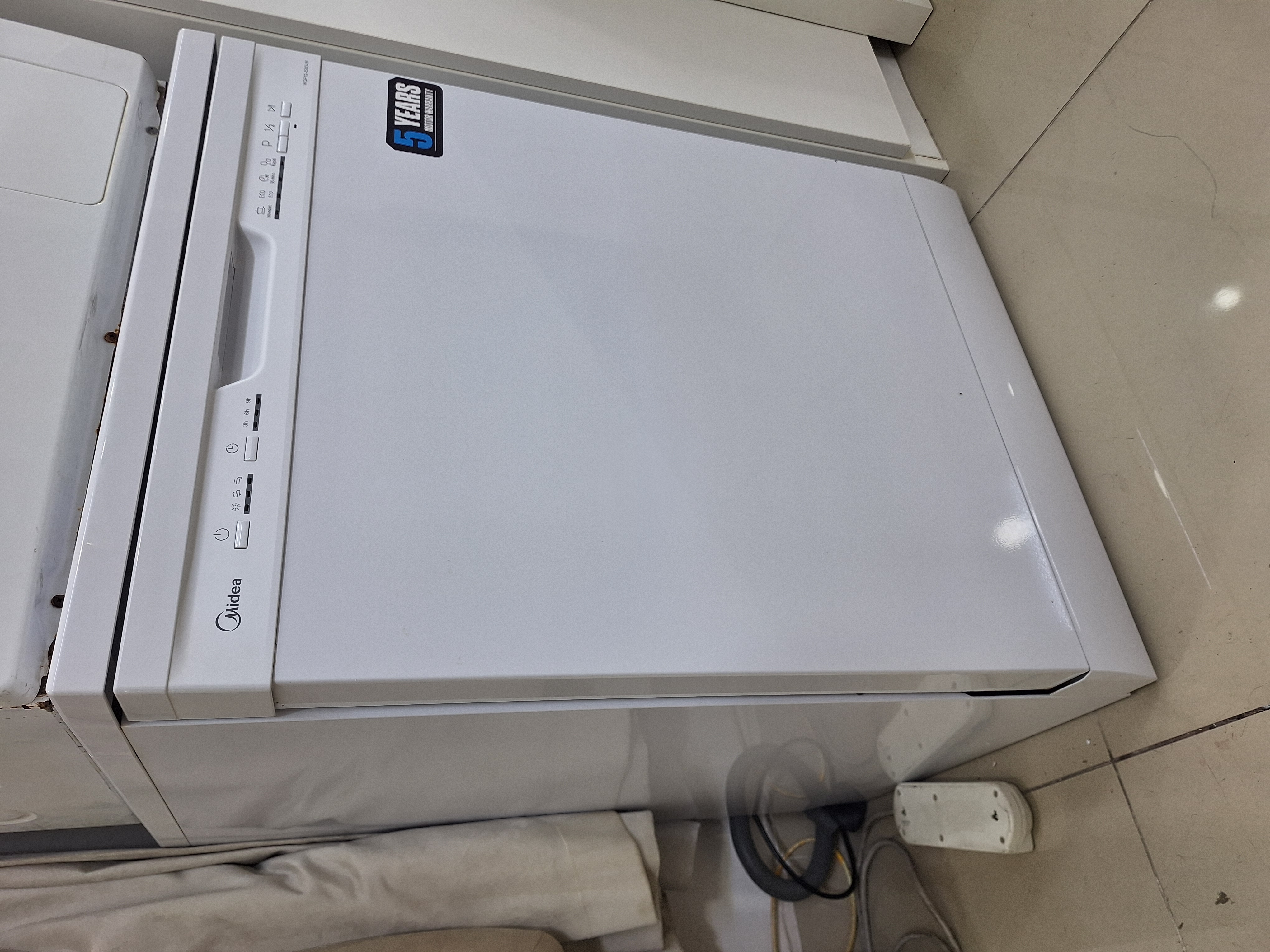 Dishwasher for sale  - Image 3