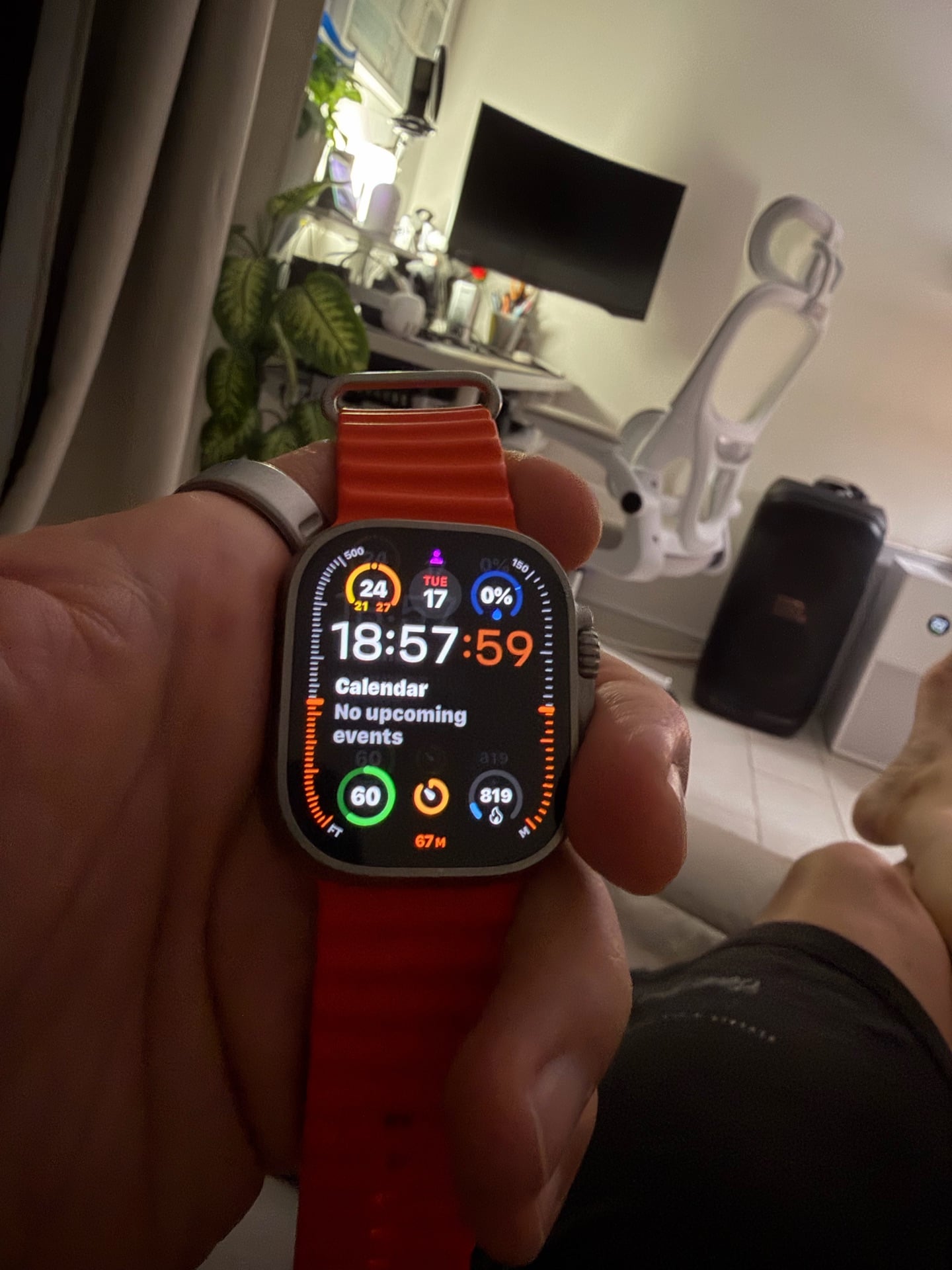 Apple Watch Ultra 2 titanium like new! - Image 3