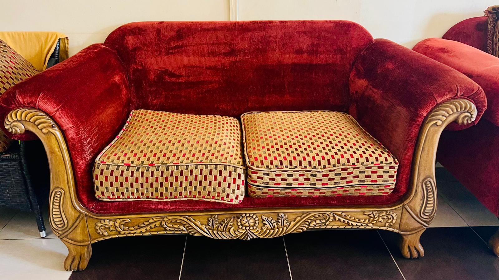 3+2 sofa set - Image 2