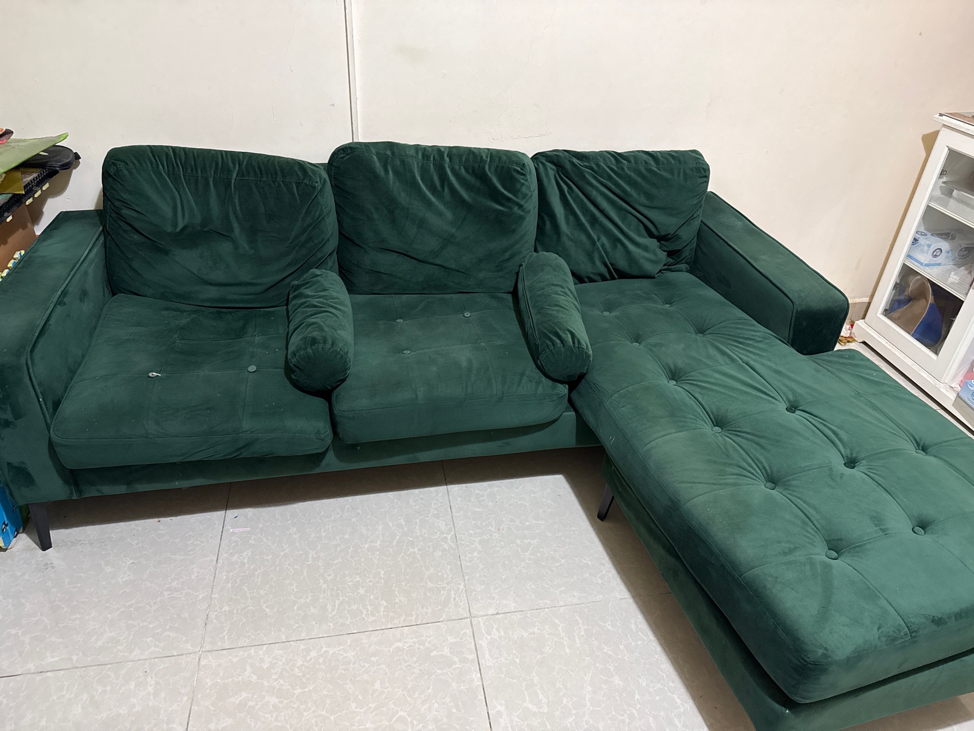 Green Elegant Sofa in good condition  - Image 3