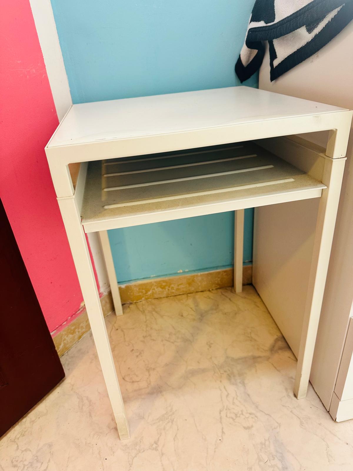 White Ikea table - Image 1