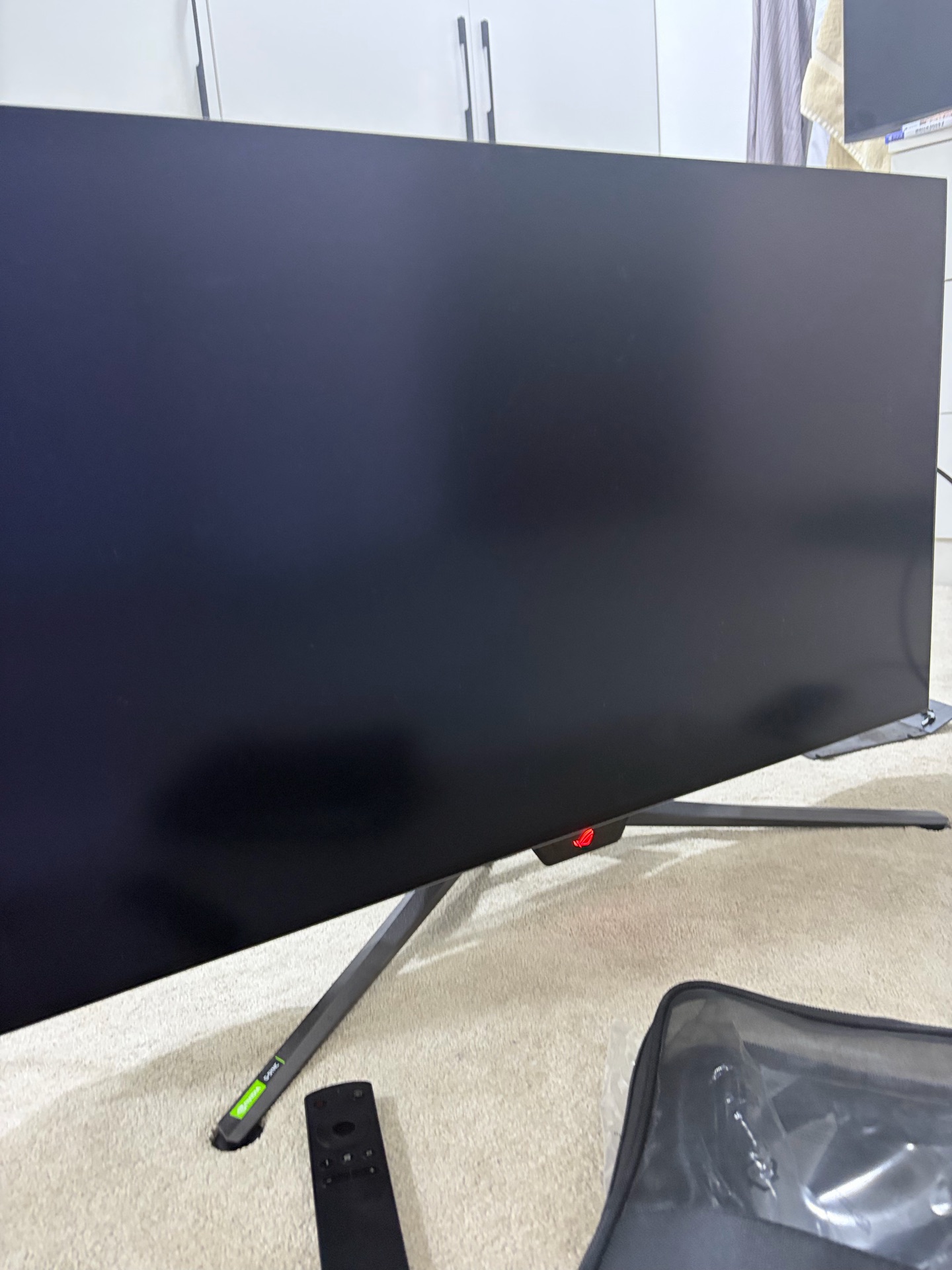 ROG Swift OLED PG42UQ  WORLD’S FIRST 42” OLED GAMING MONITOR The ROG Swift OLED  - Image 8