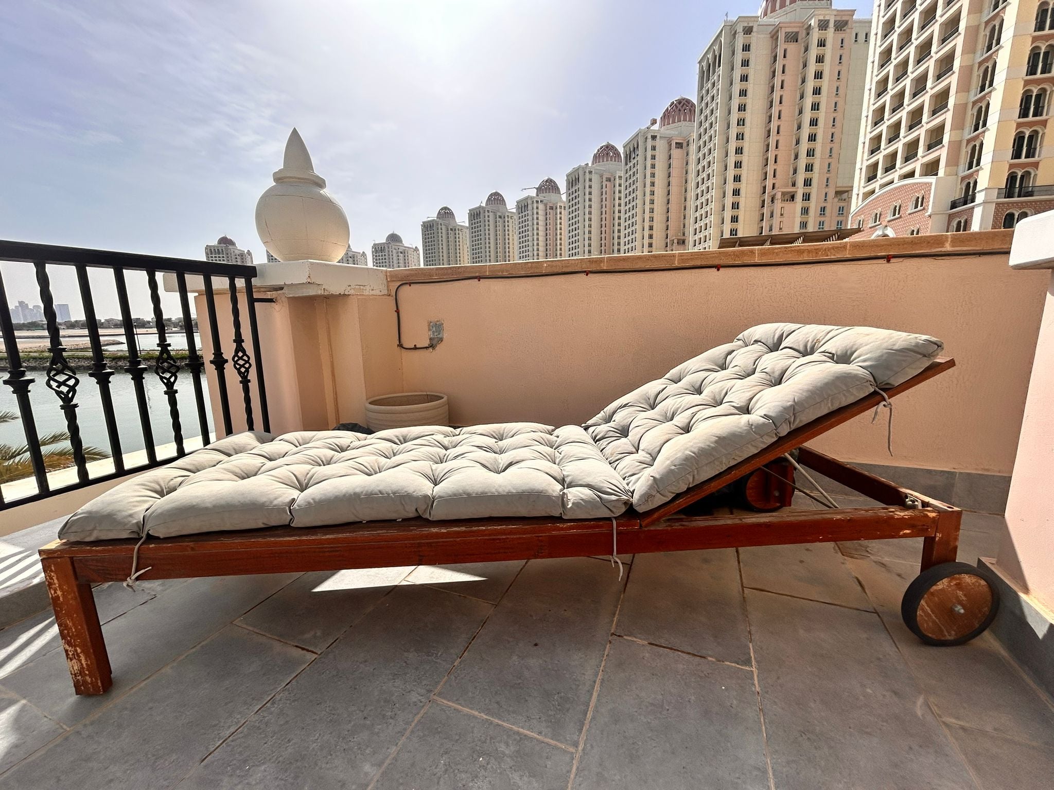 IKEA Sun lounger with bed - Image 1