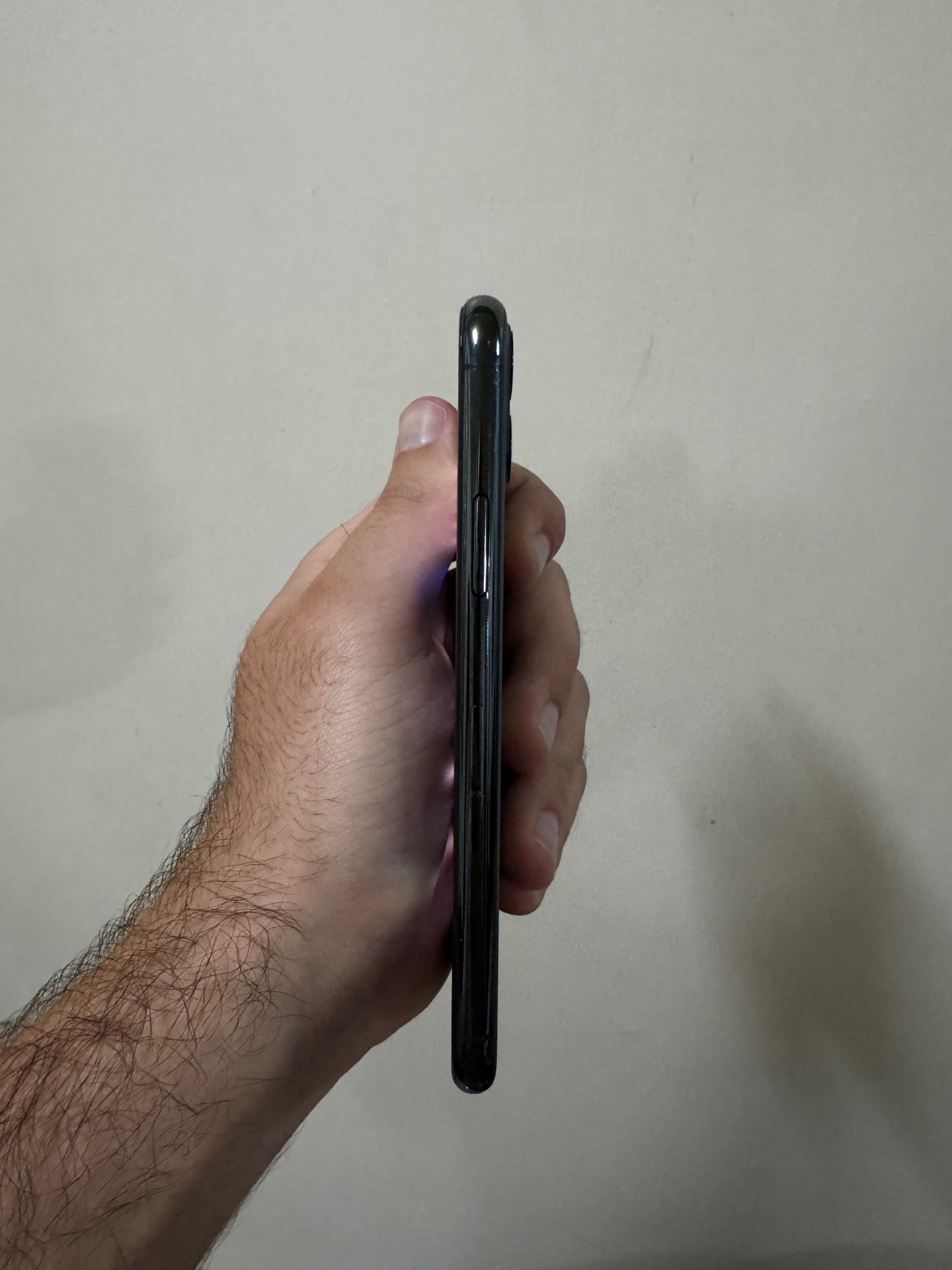 iPhone 11 pro - Image 3