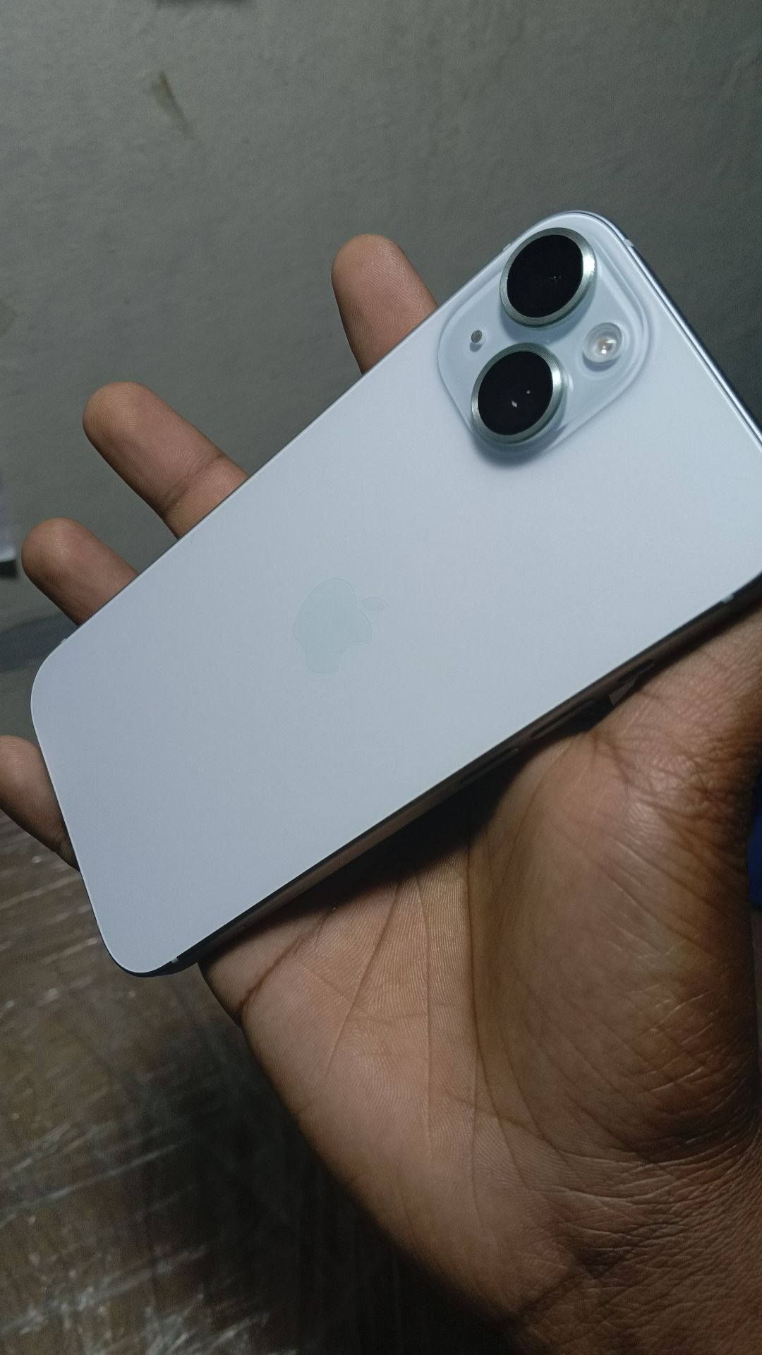 I phone 15  - Image 7