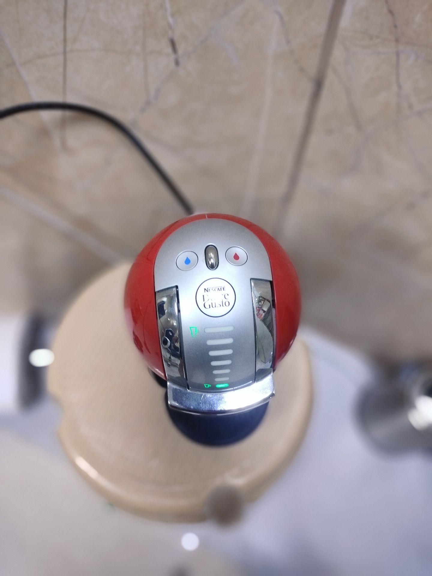 Nescafe dolce gusto coffee mechine  - Image 7
