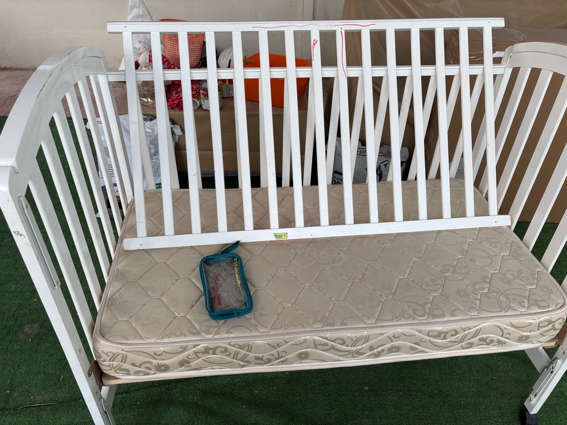 Baby cot and mattress  - Image 4