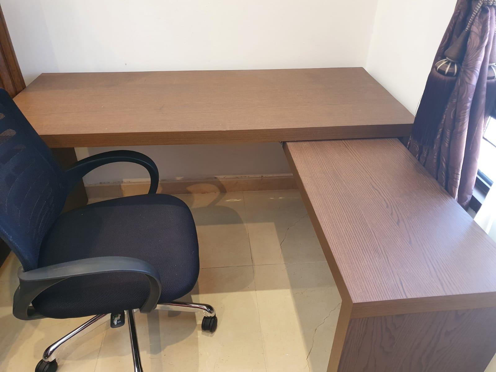 Household items & furniture - Image 2