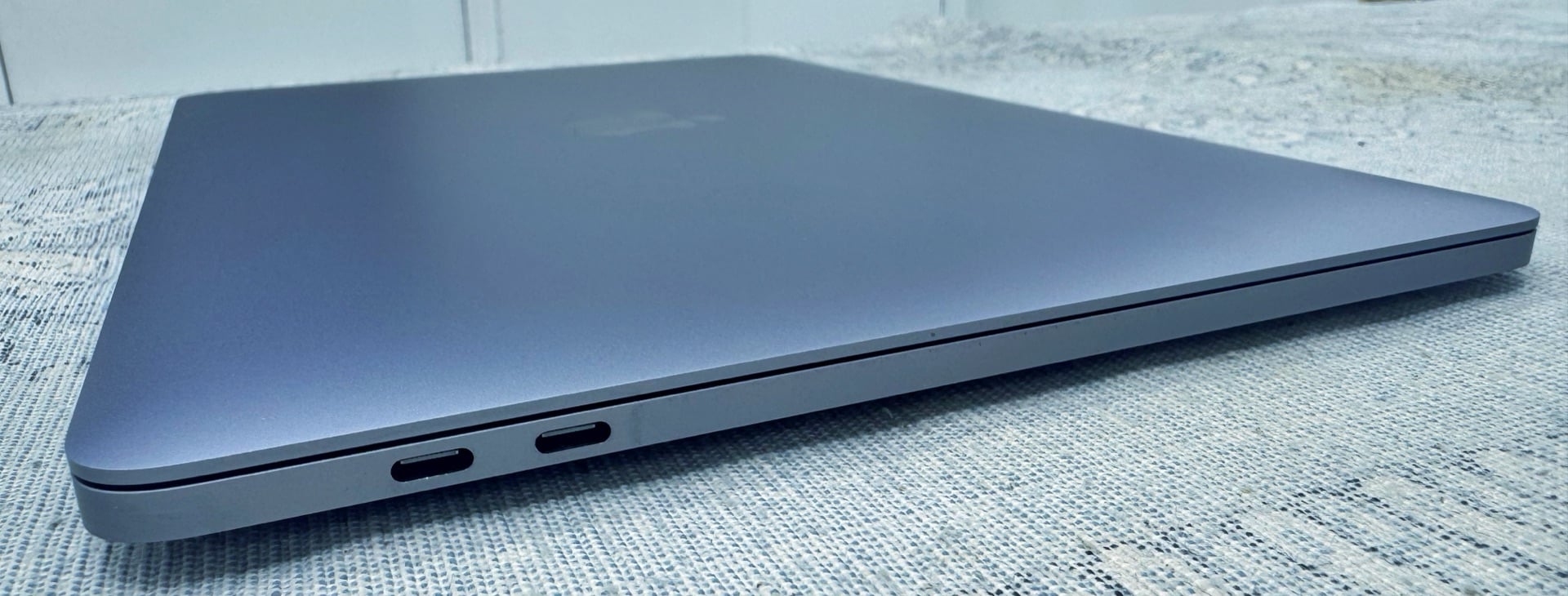 MacBook Pro 13” (2020 Intel i5) - Image 4
