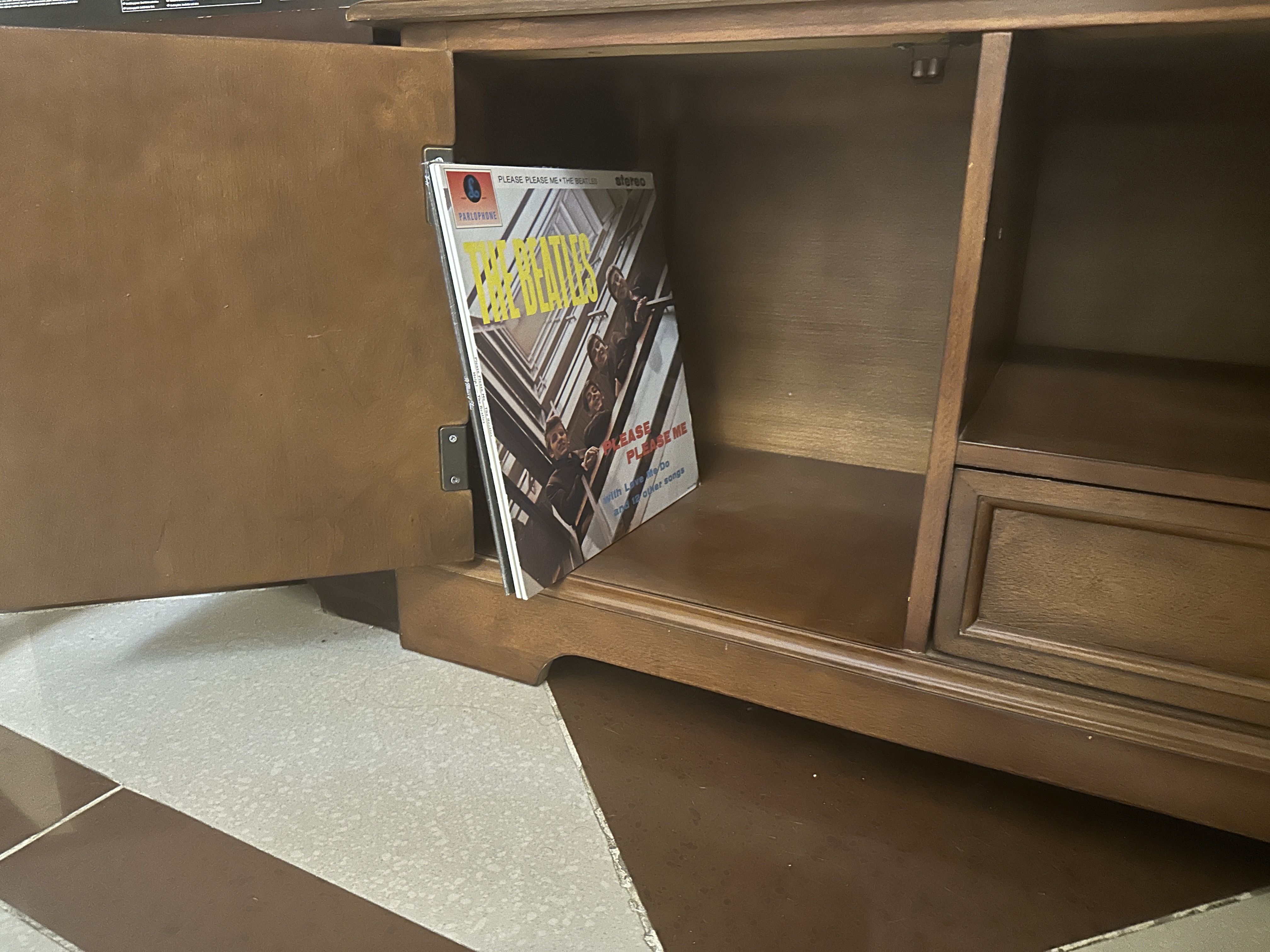 TV table stand bench solid wood - Image 4