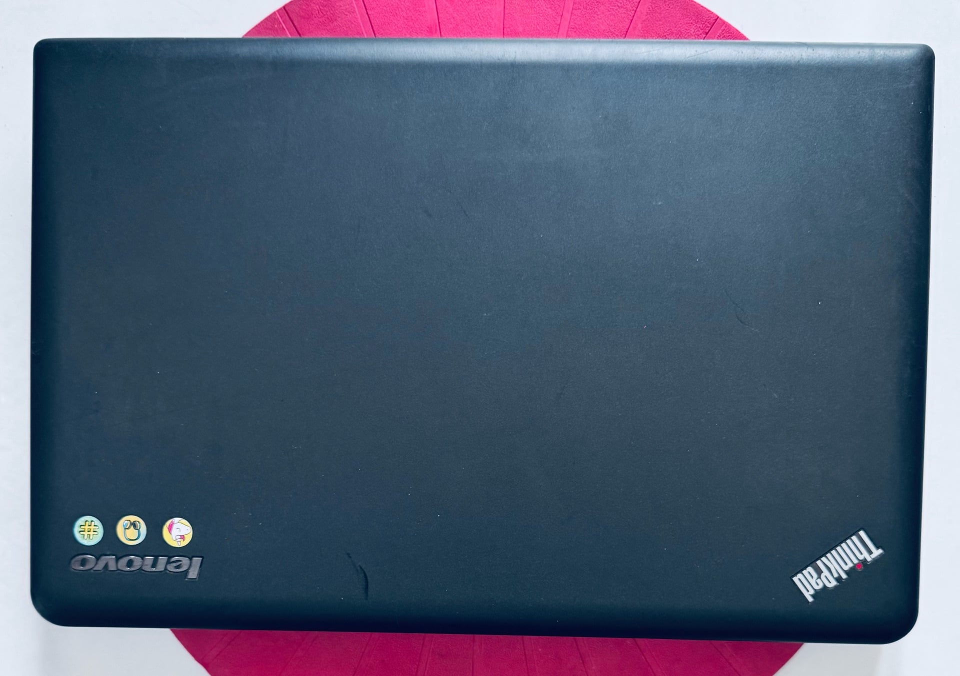Lenovo Laptop - Image 1