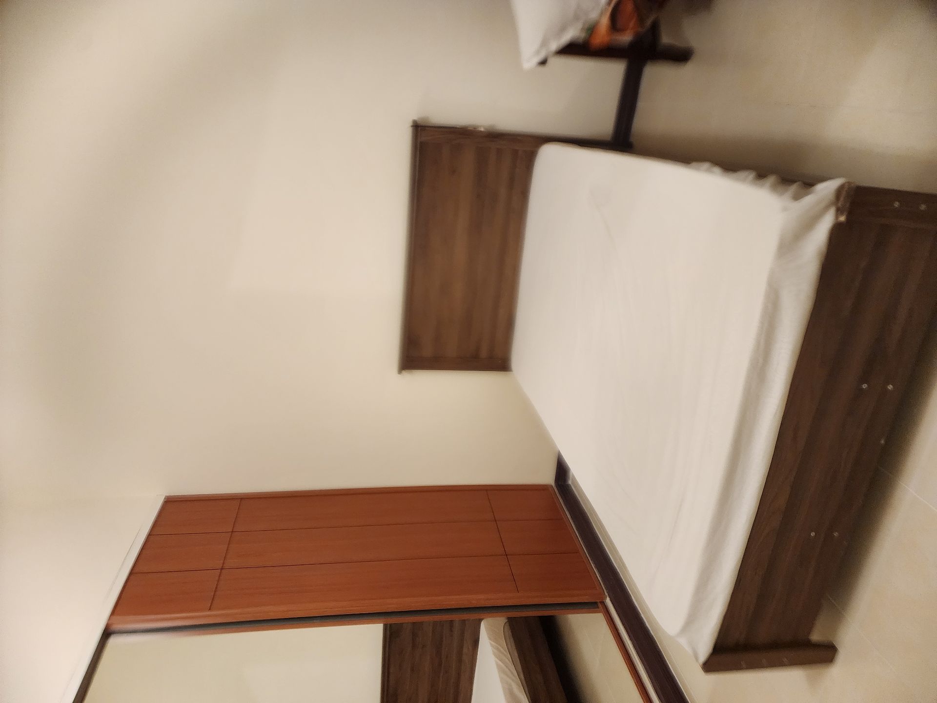 Bedroom (new condition) - Image 3