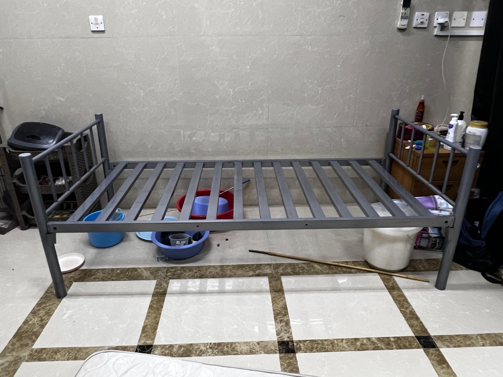 Sigle Bed & King Size Bed (Like New) - Image 1