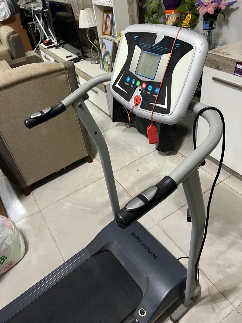 جهاز المشي القابل للطي X502 - مستعمل - حالة جيدة - Image 2