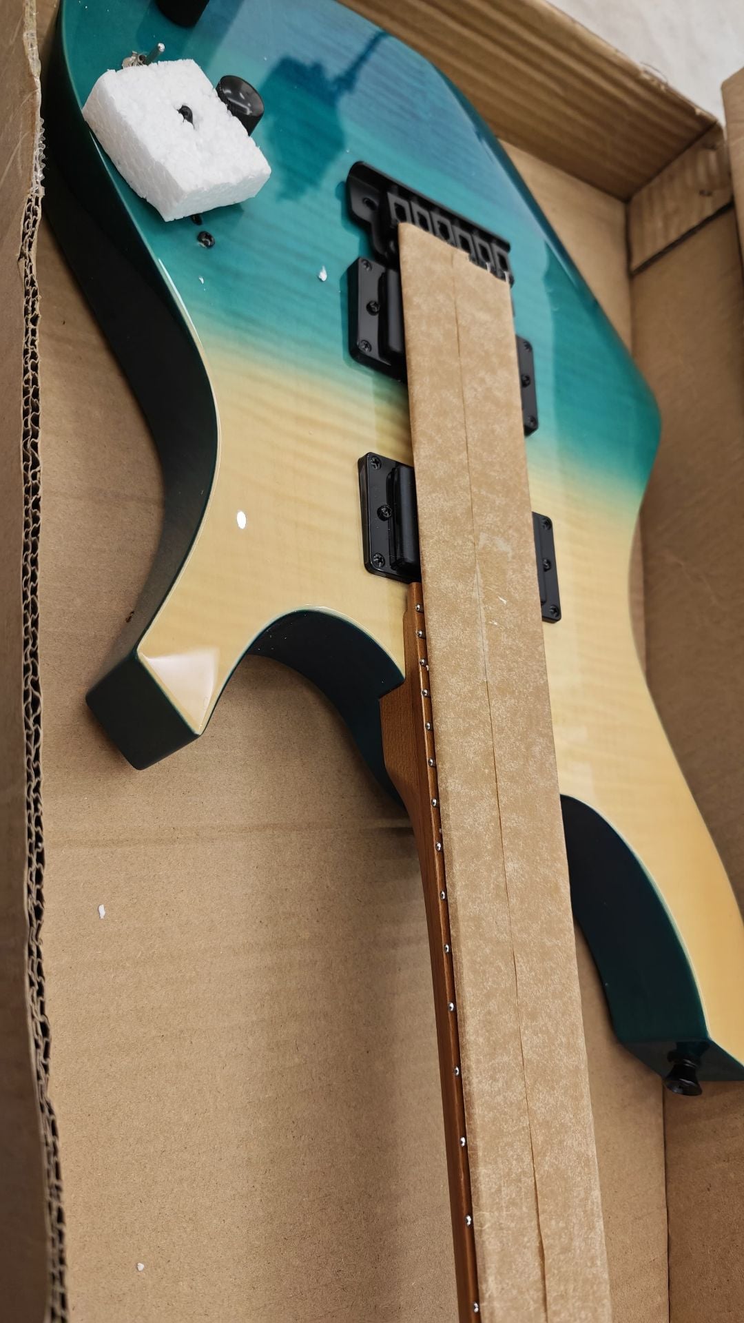 Electric Guitar -High Quality  - Image 8