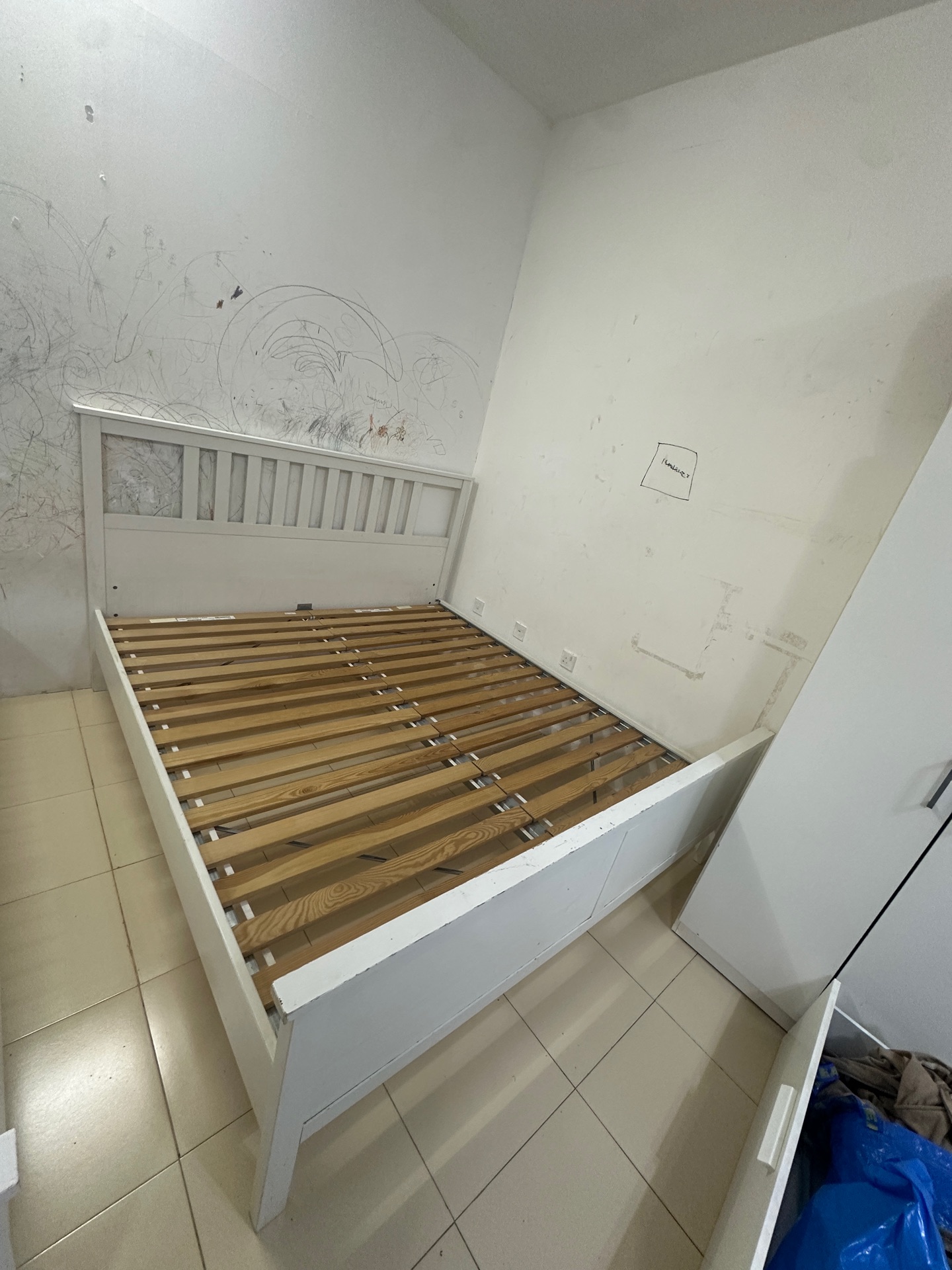 HEMNES bed frame Luroy bed base - Image 3