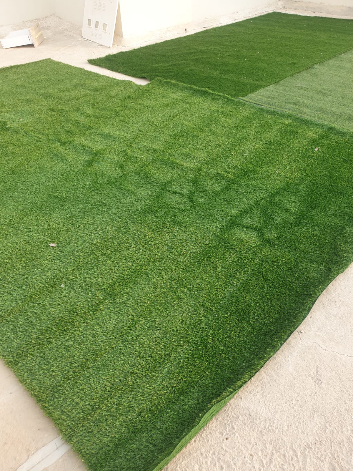Artificial grass 20m , 30mm - urgent sale - Image 3