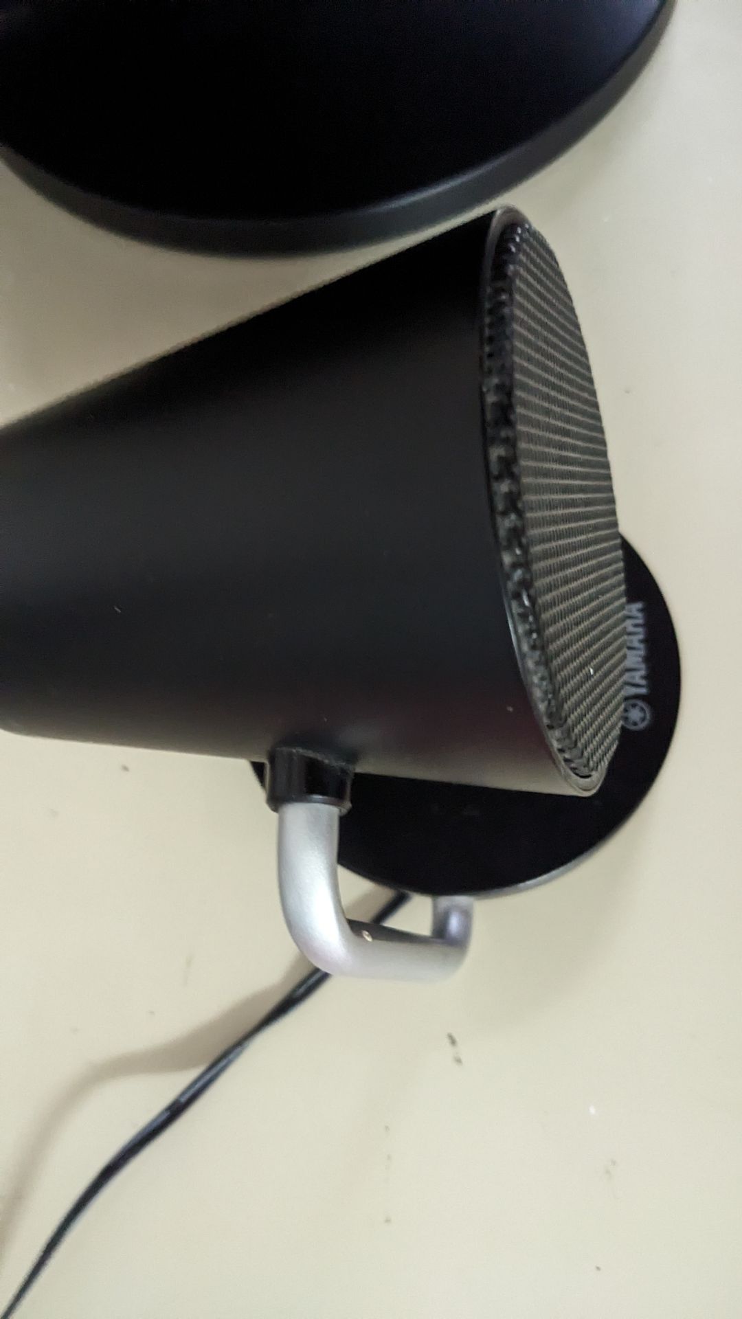 Yamaha 2.1 bluetooth speaker  - Image 5