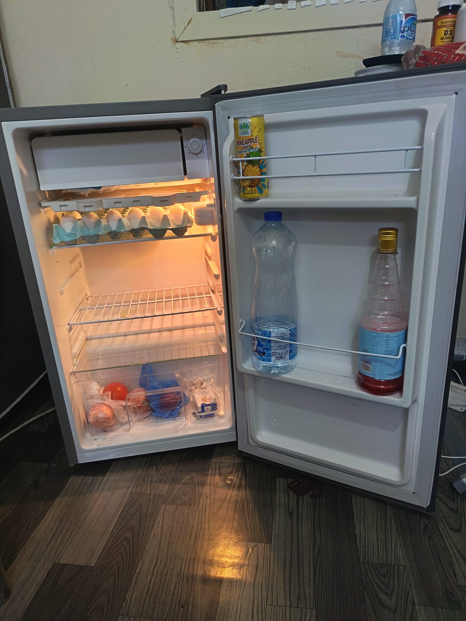 Fridge small Refrigerator like New condition  - Image 4
