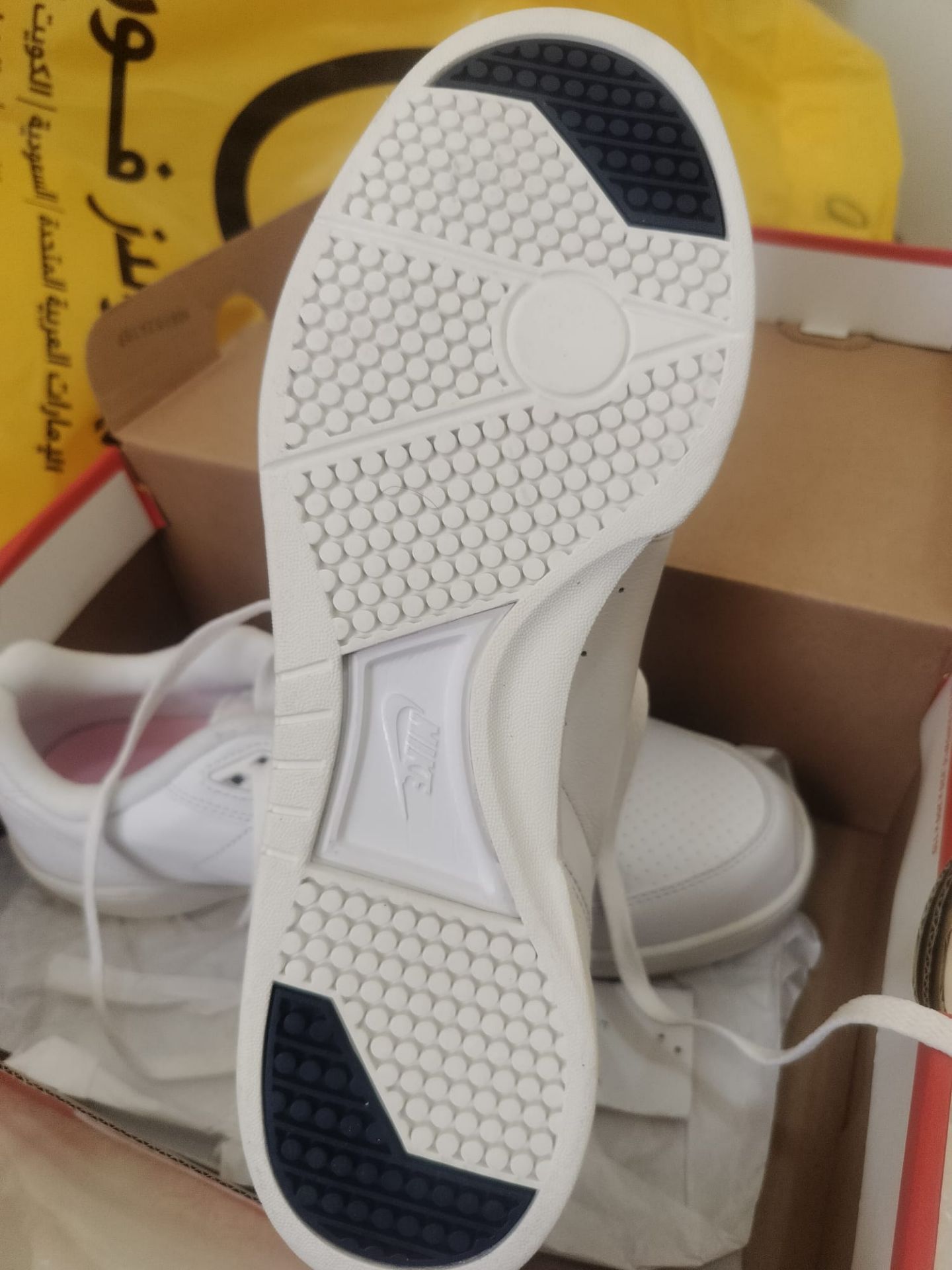 Brand New Nike Grandstand II – Size 44 – Never Worn - Image 4