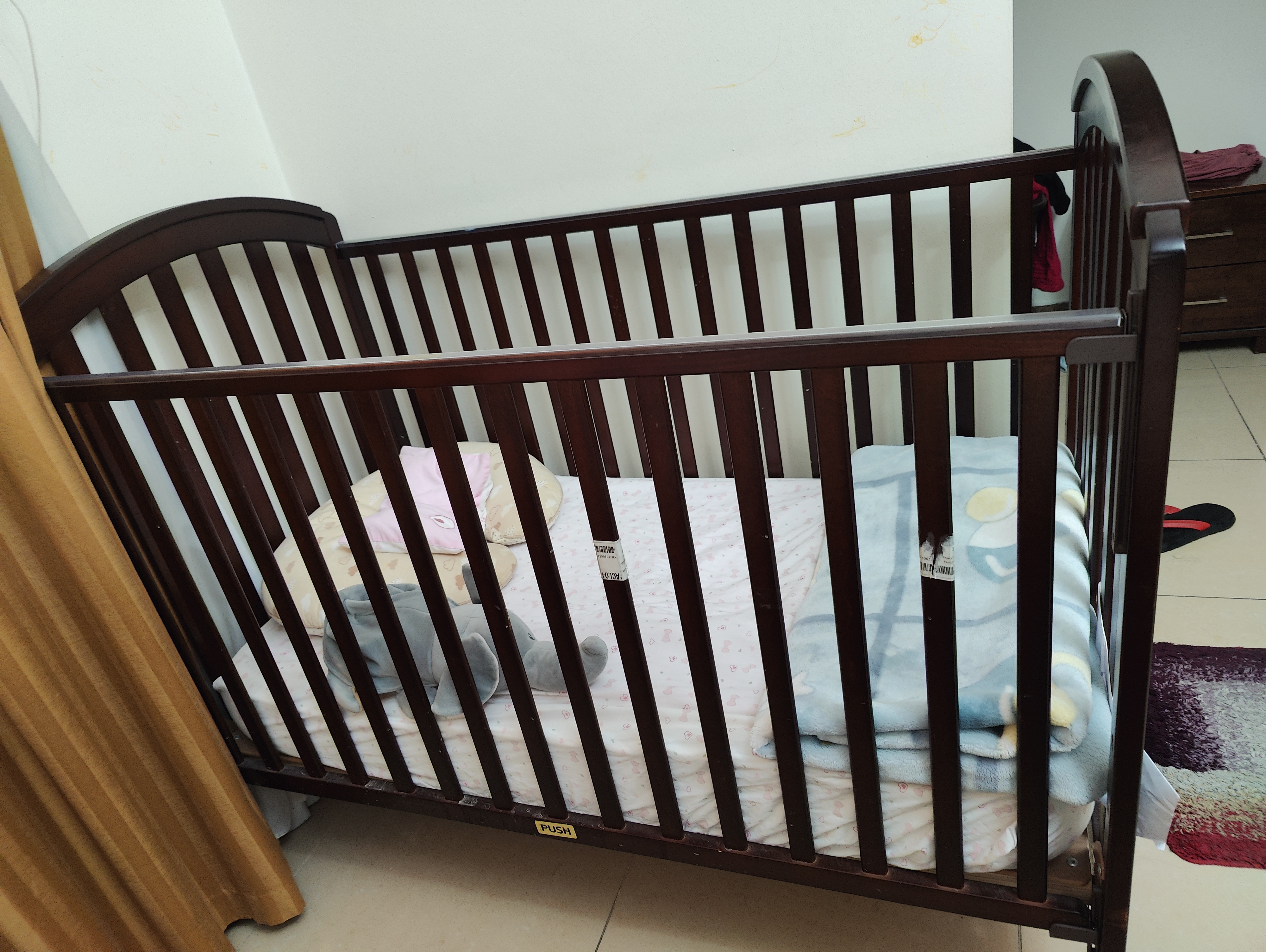 Juniors Cot  - Image 3