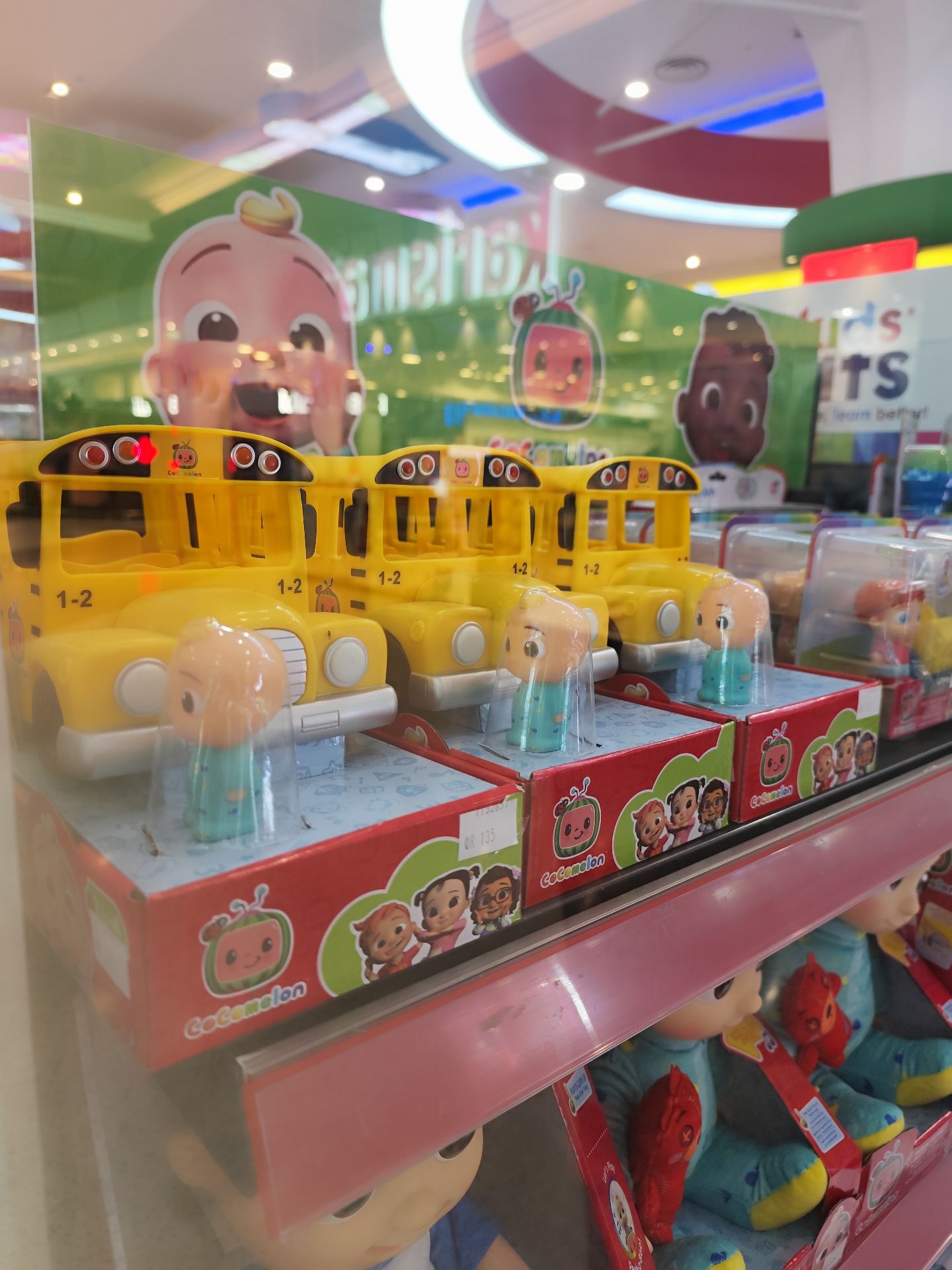Cocomelon bus with toy - Image 2
