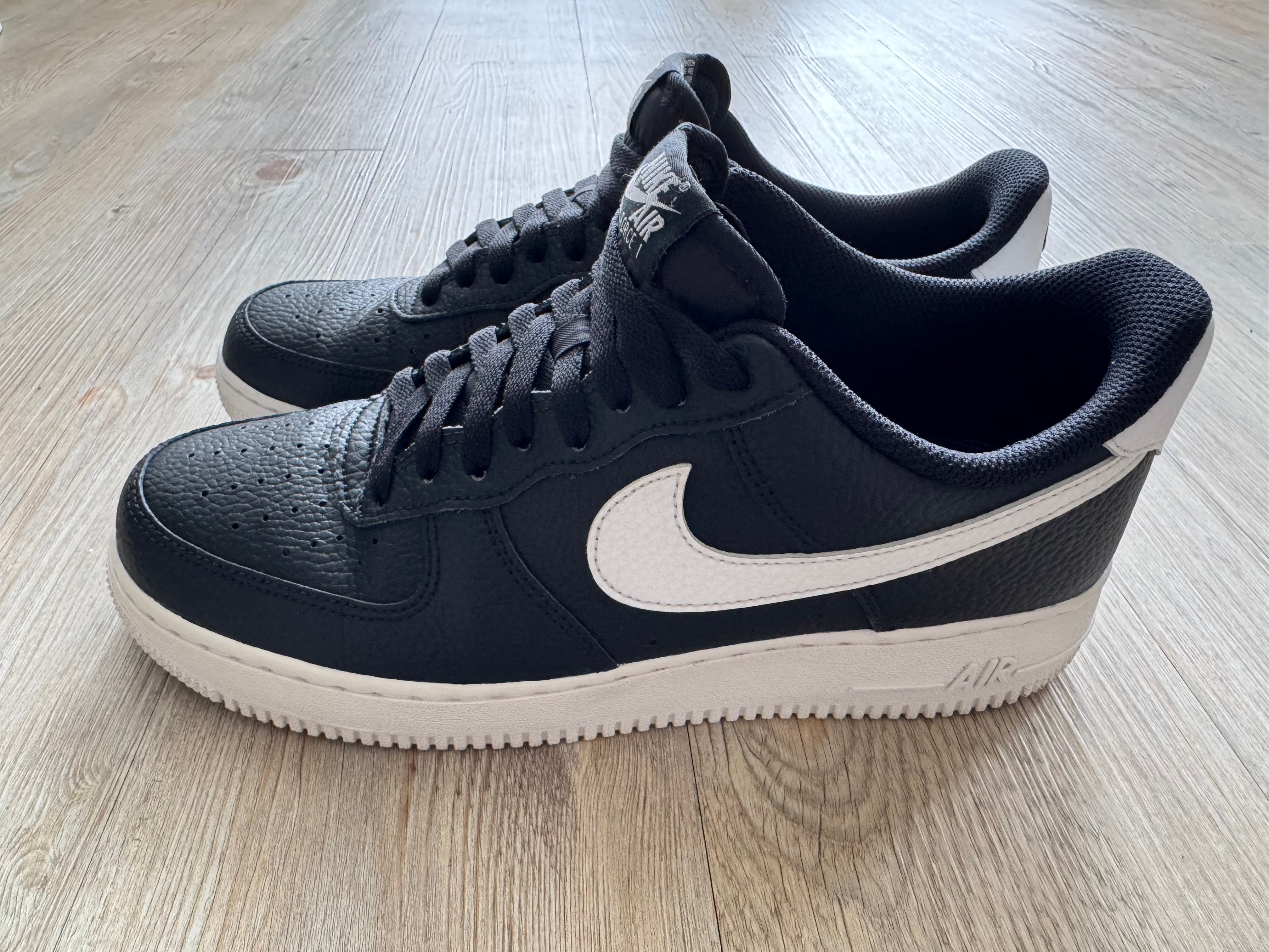 Nike Air Force 1 '07 Black on White - Image 3