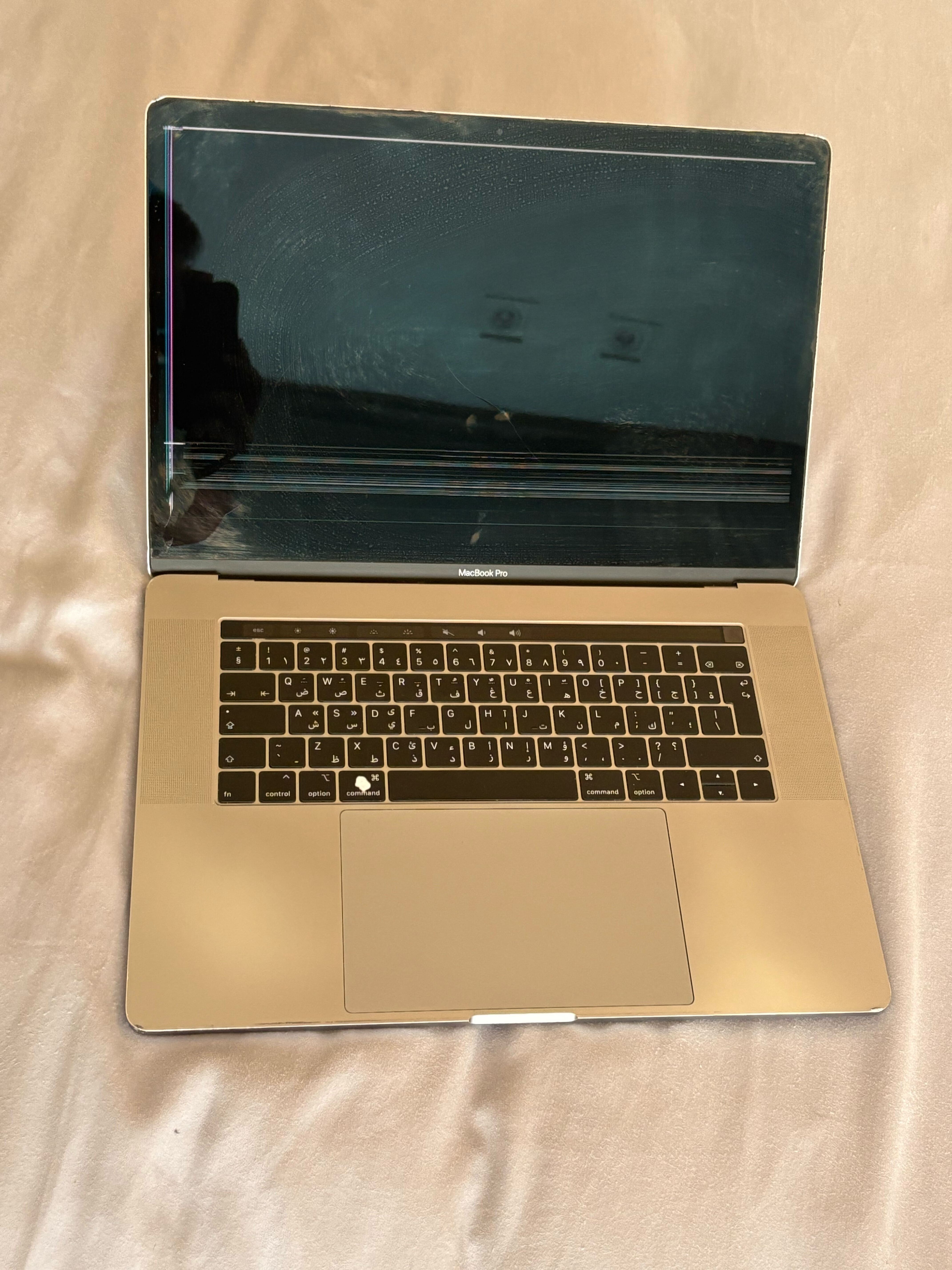 Selling MacBook Pro 15” Touch Bar (Space Grey) - Image 4