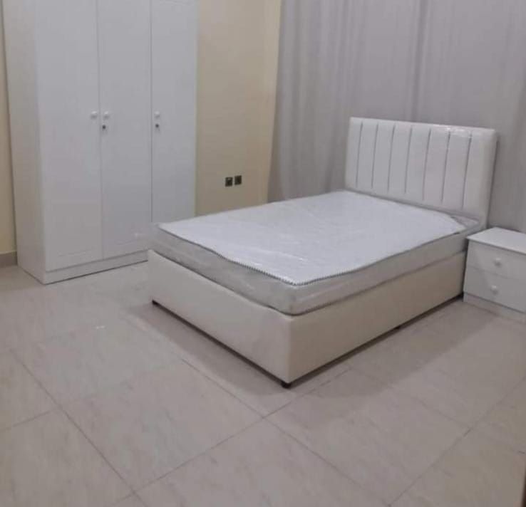 New brand free delivery Luxury furniture also available - Image 6