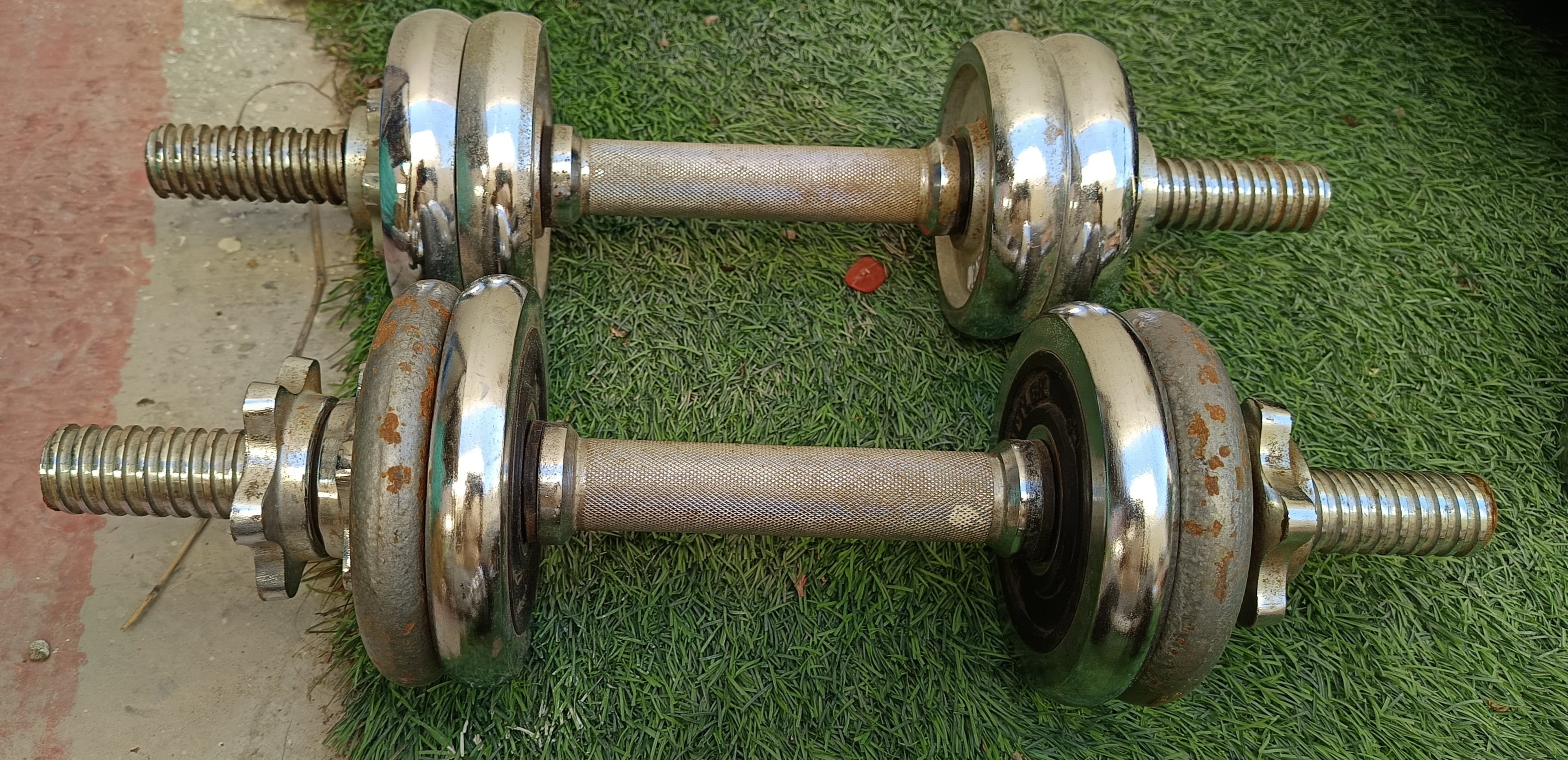 Dumbles 5kg X 2 pcs - 100 QR - Image 3