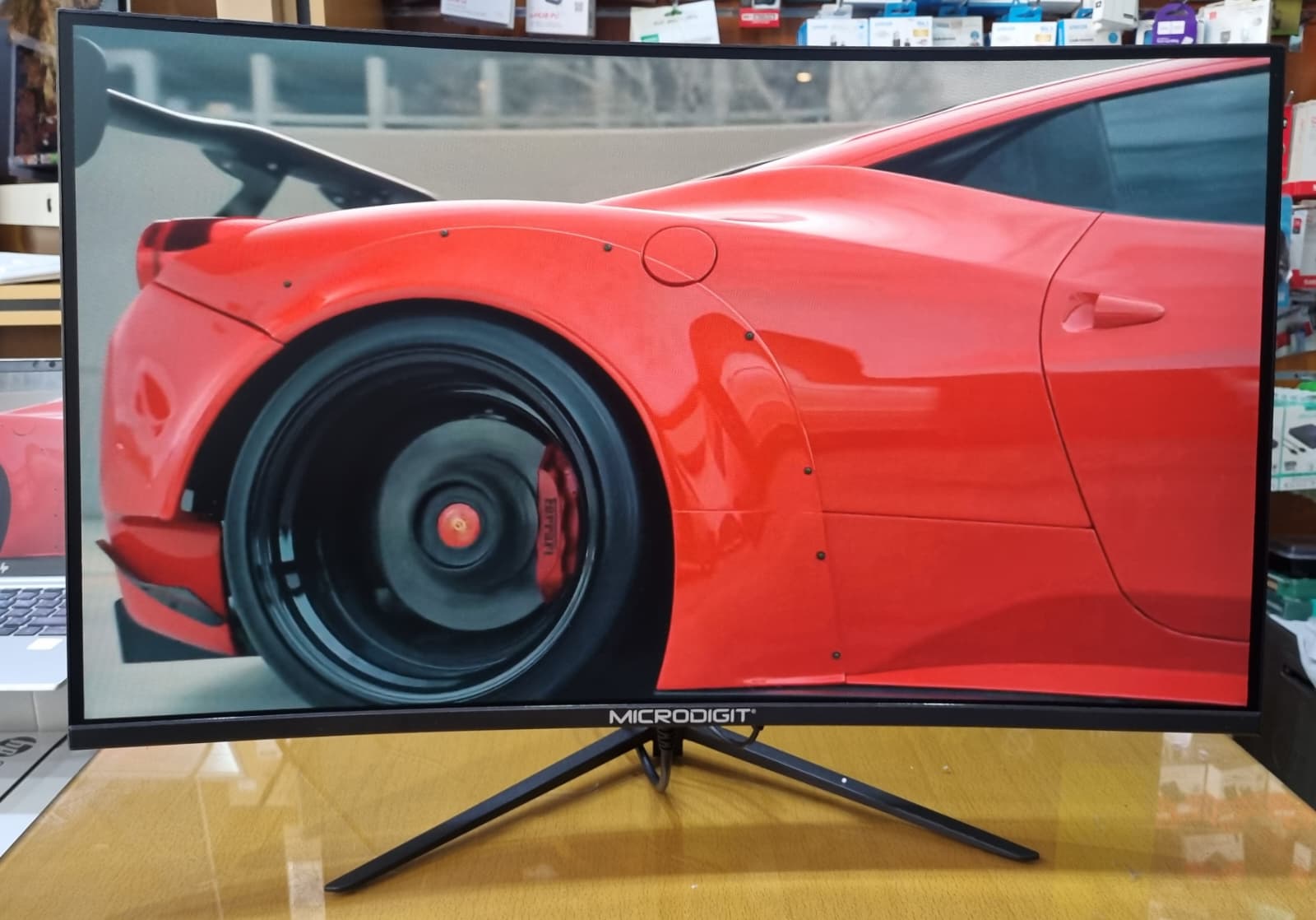 GAMING MONITOR : 27" INCH CURVED -200Hz - Image 1