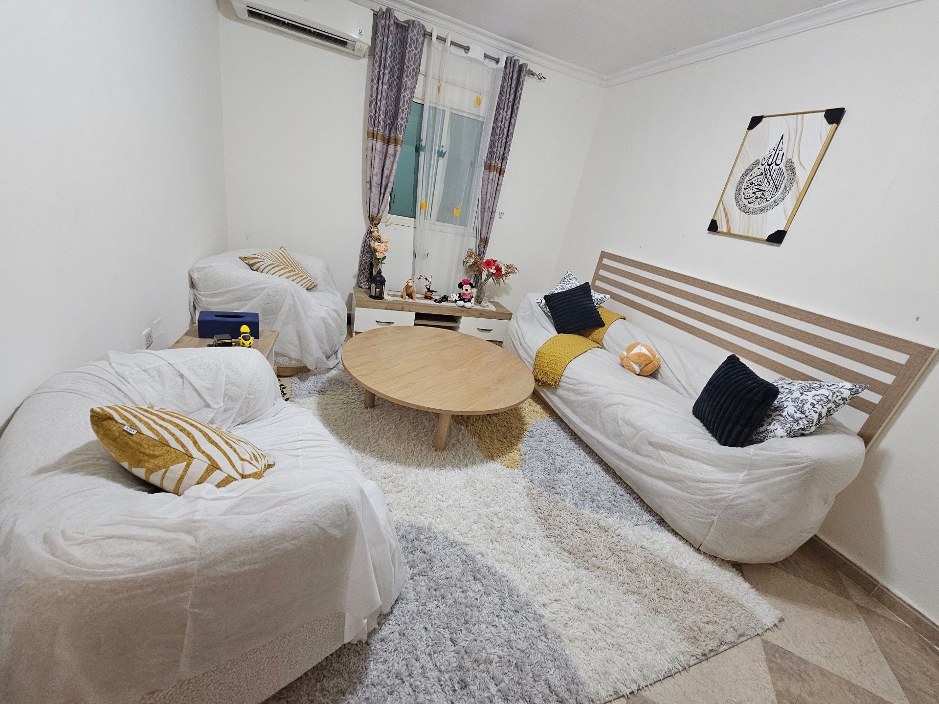 Sofas - Image 7