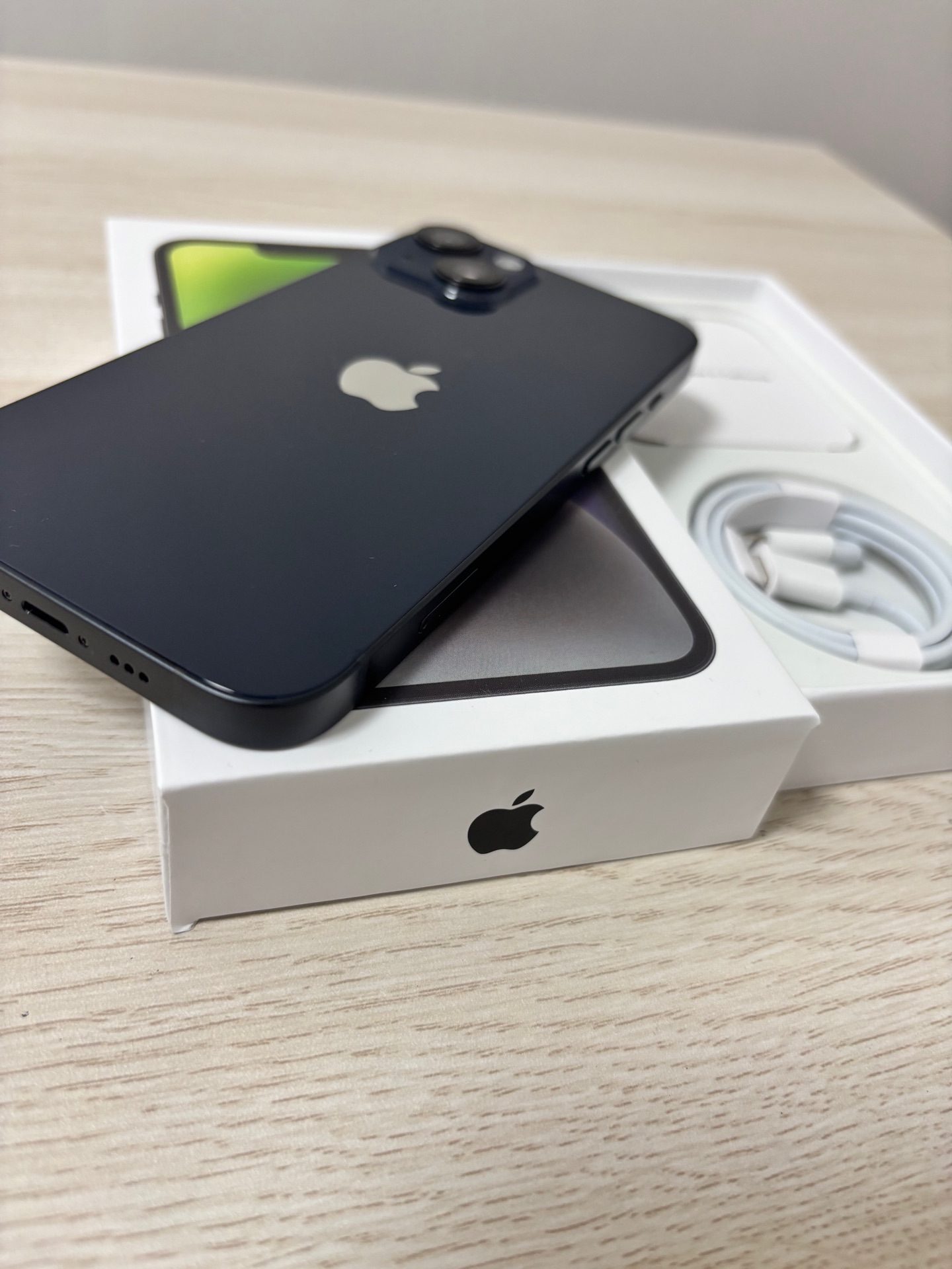 iPhone 14 128GB - Almost Like New - Image 8