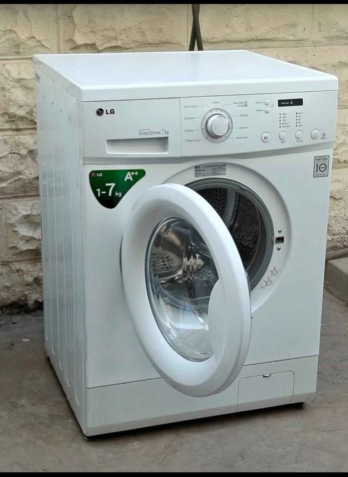 LG 7 kg washing machine - Image 2