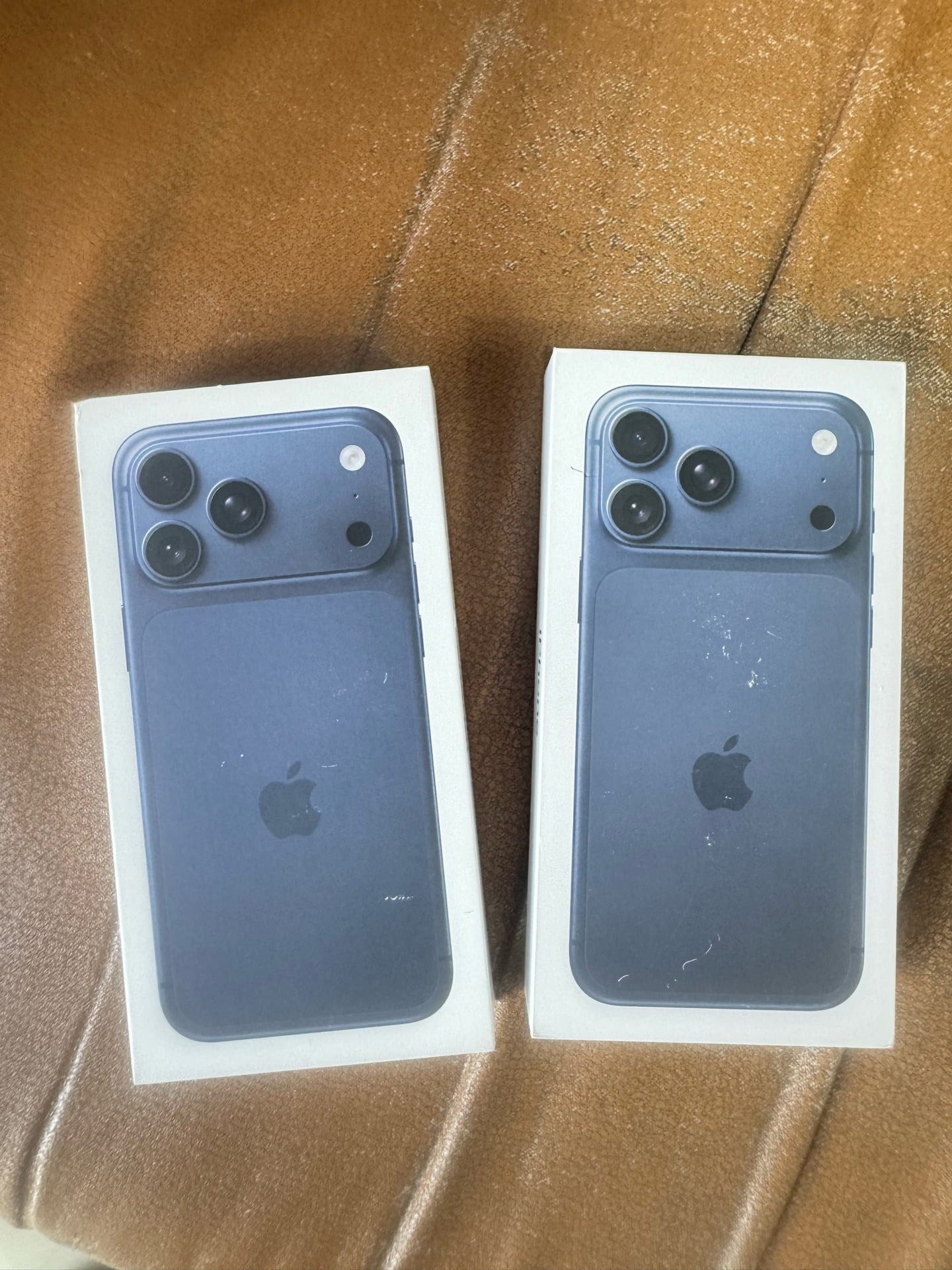 17 Pro max 256 GB blue brand new - Image 3