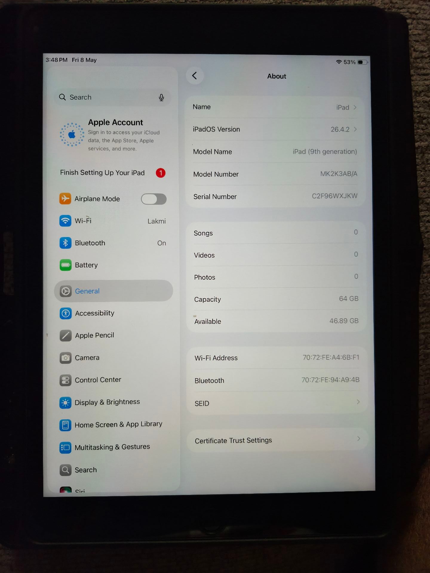 iPad (9th Gen) - Excellent Condition! - Image 7