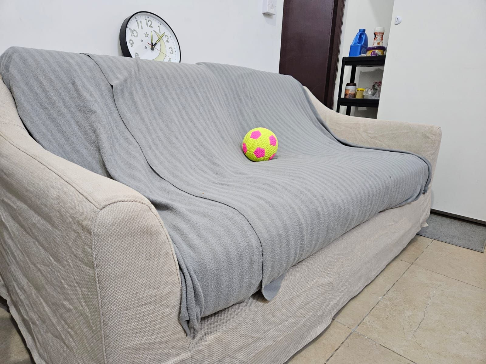 Sofa - Image 3