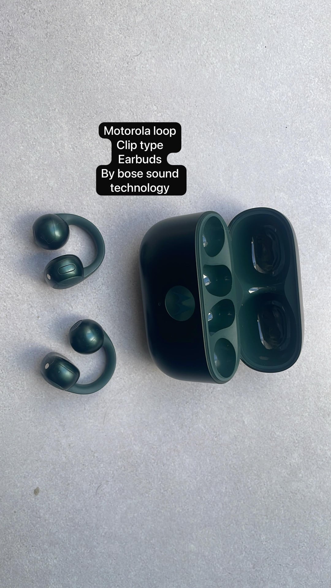 Rare used Motorola loop ear clip bud bose technology  - Image 3