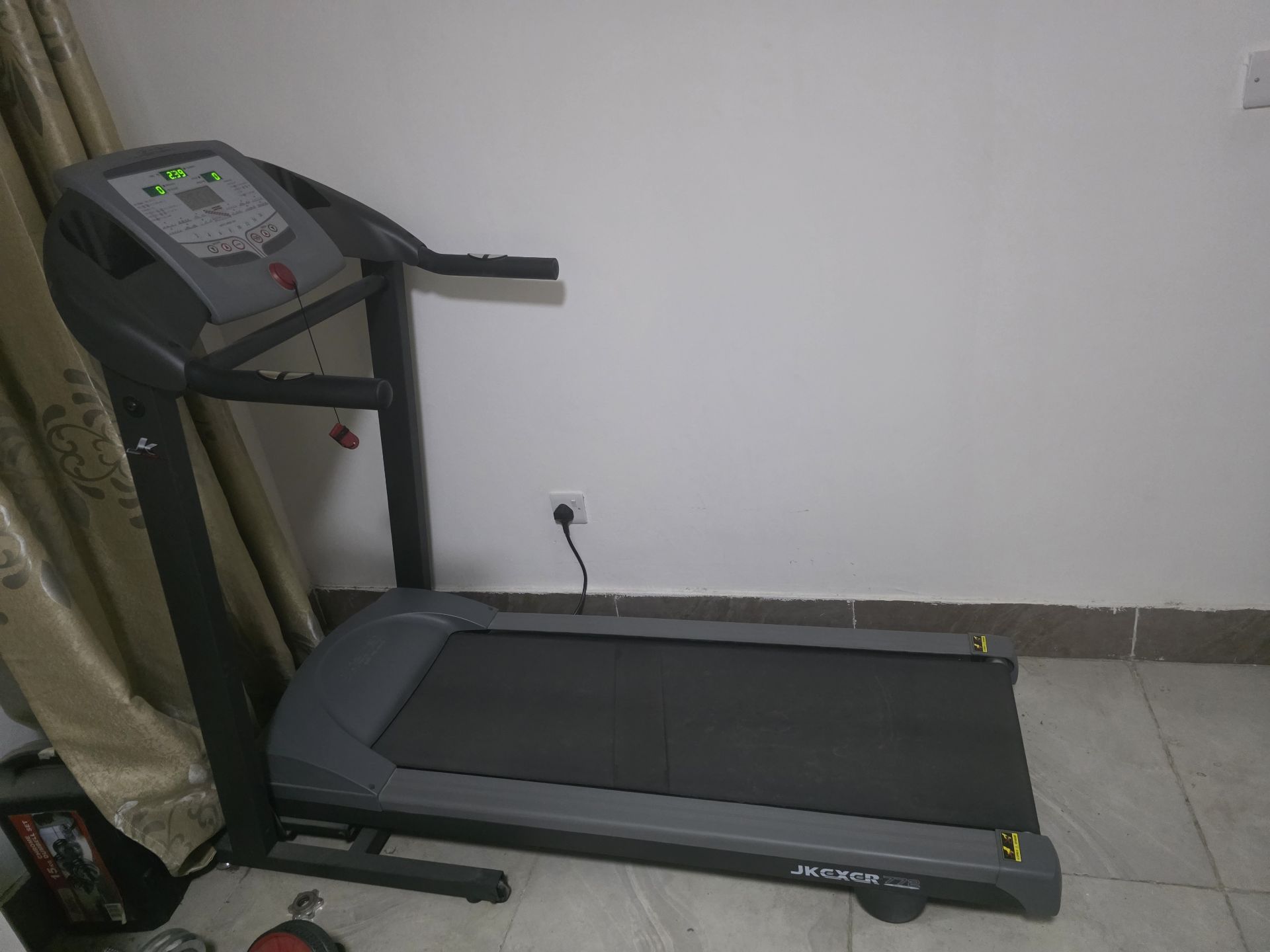 Perfect Condition Treadmill for Sale - Image 3