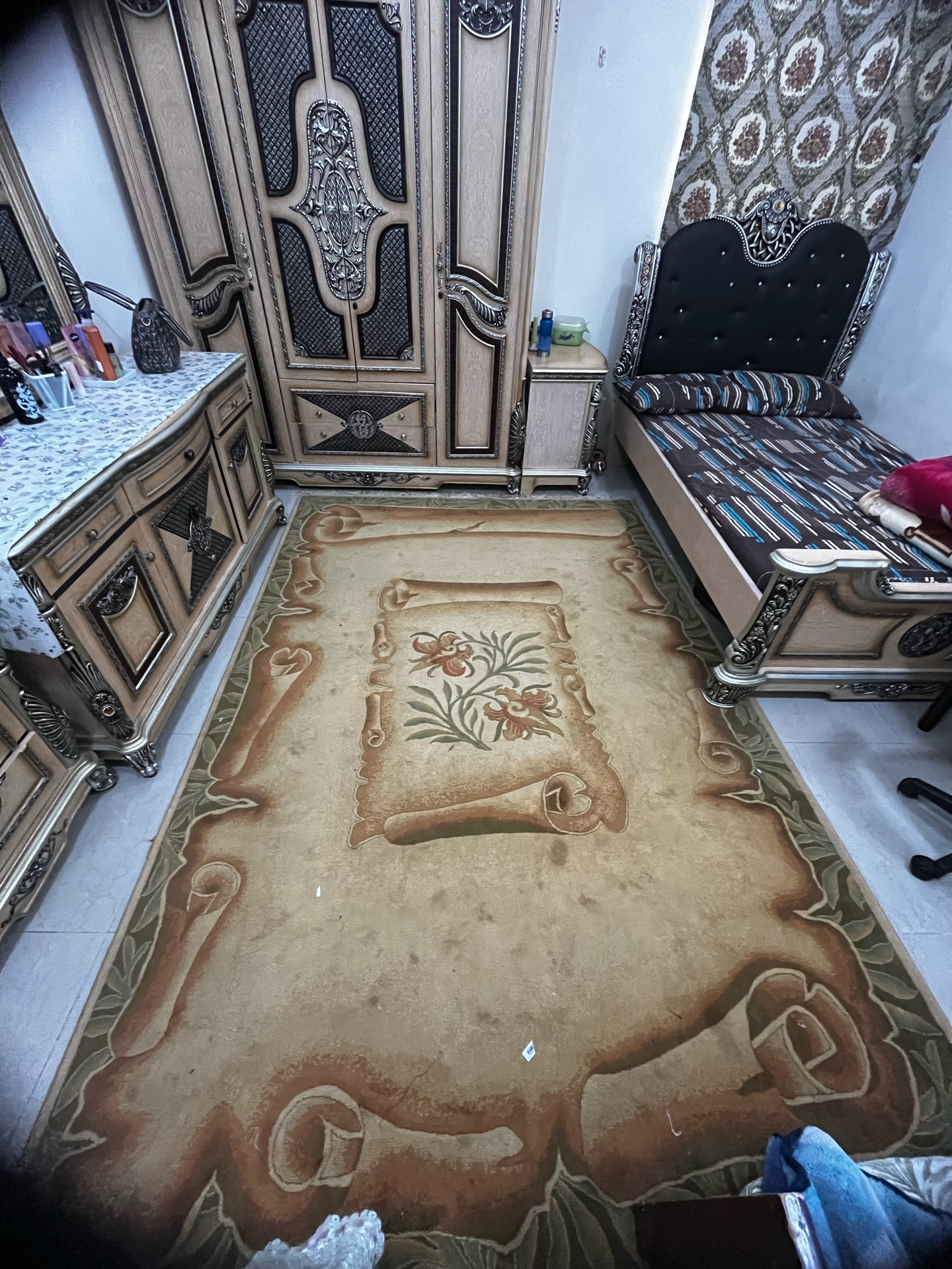 Bedroom room furniture set URGENT SALE!! - Image 8