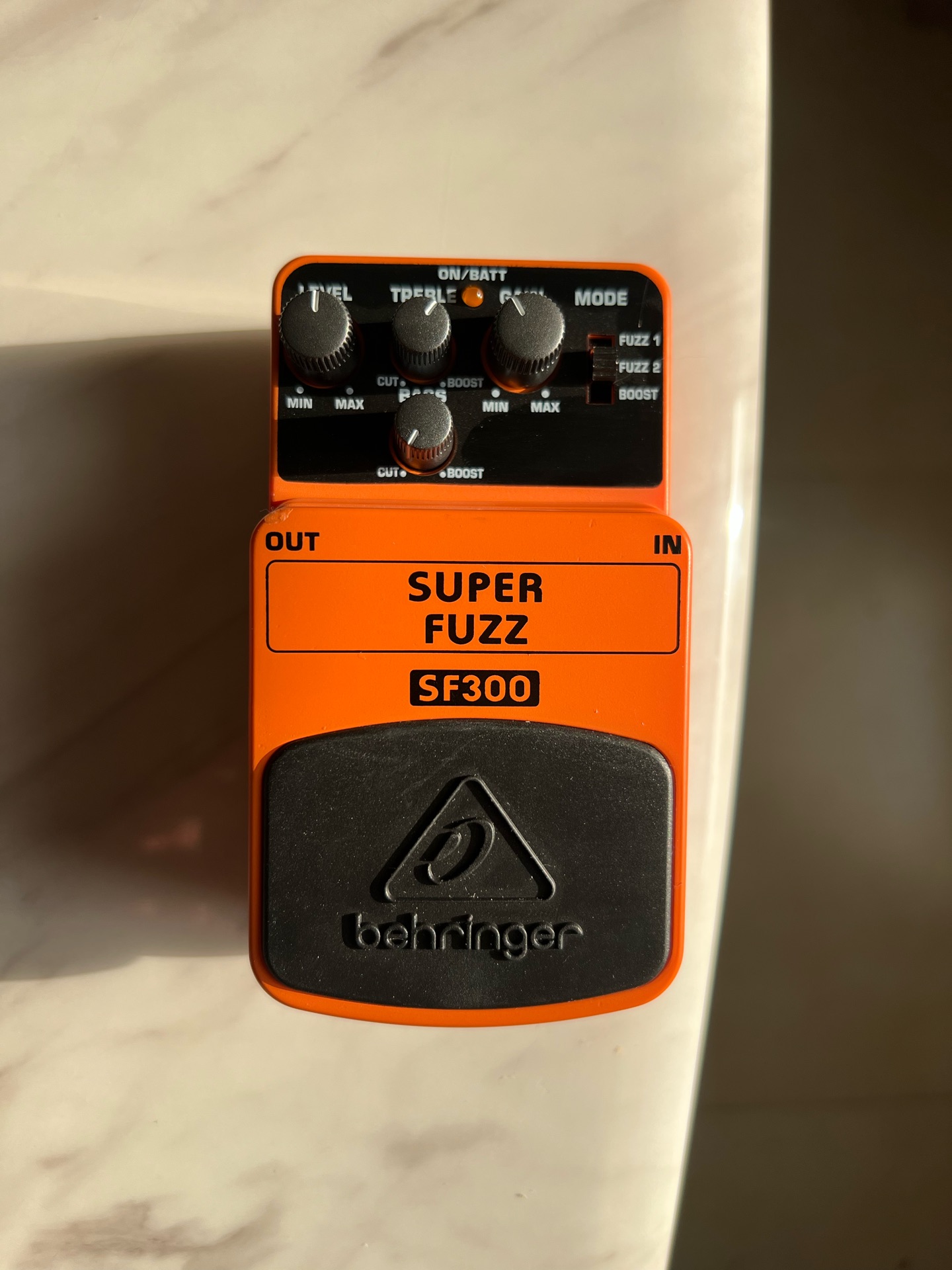 Behringer SF300 Super Fuzz - Image 1