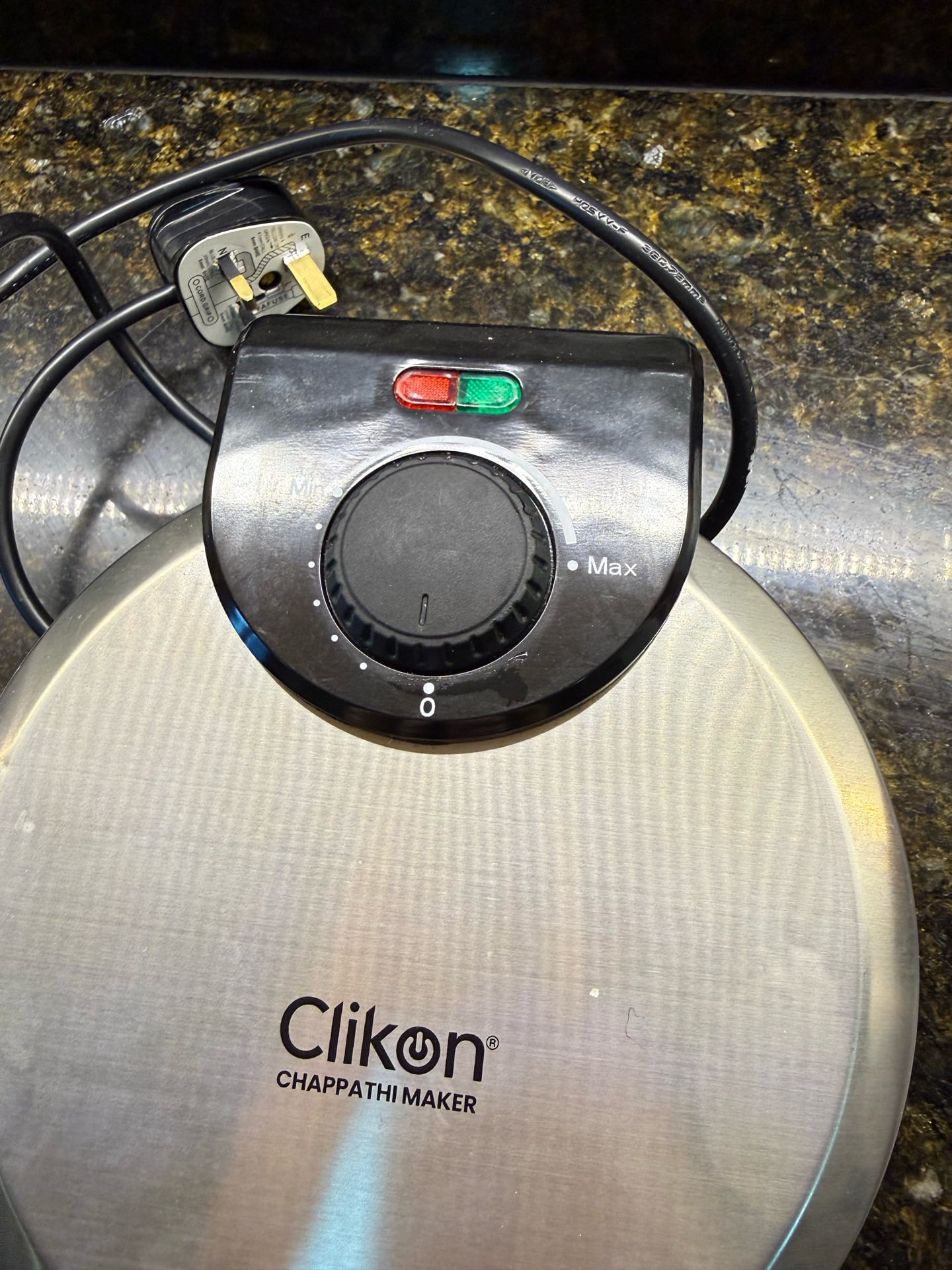 Chapati/ Roti Maker ( + 1 free item )  - Image 3