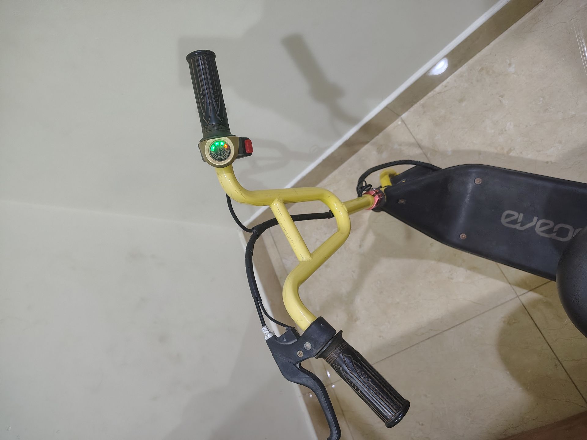 Electric bike - Image 4