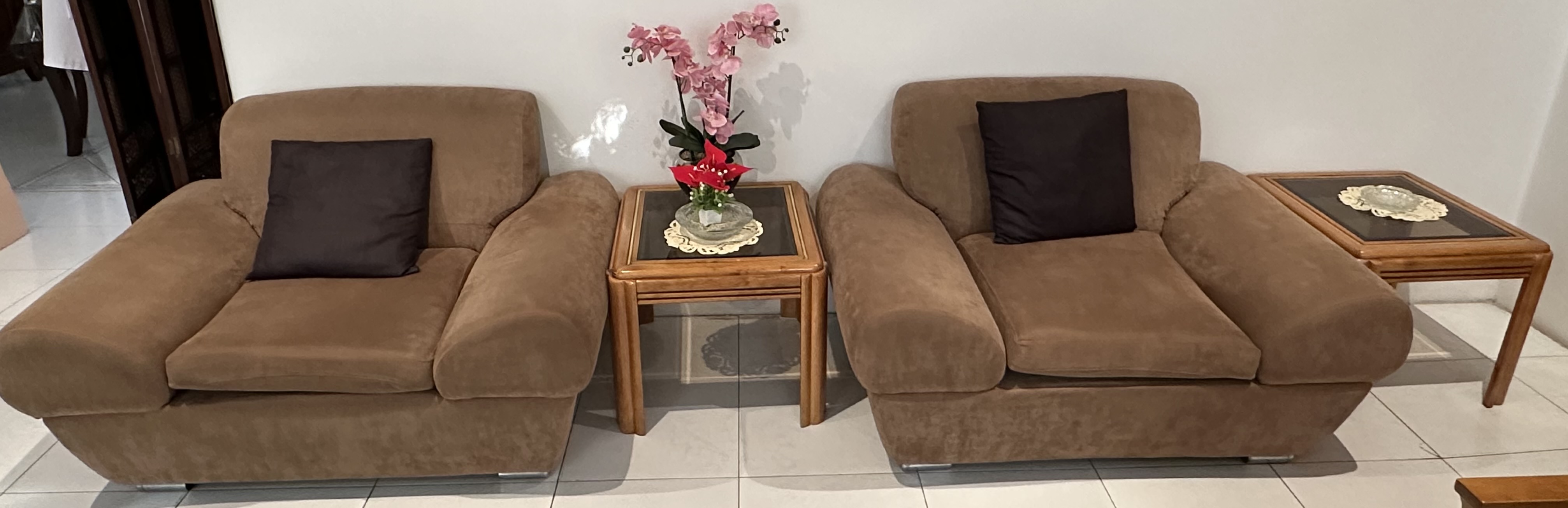 Living Room Set - Image 4