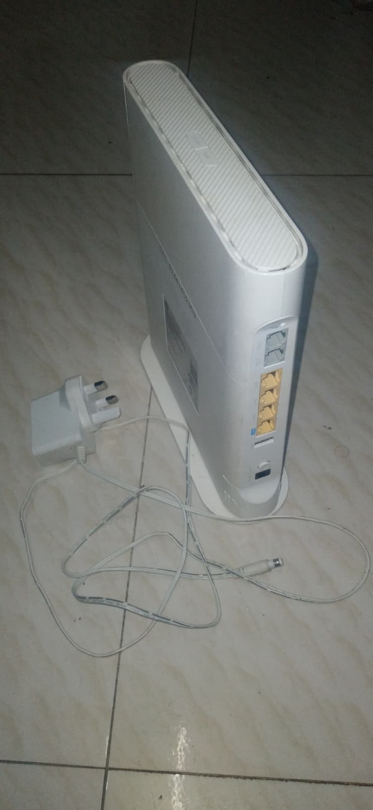 Vodafone  router 5g High speed 1gbps router also work with ooredoo - Image 3