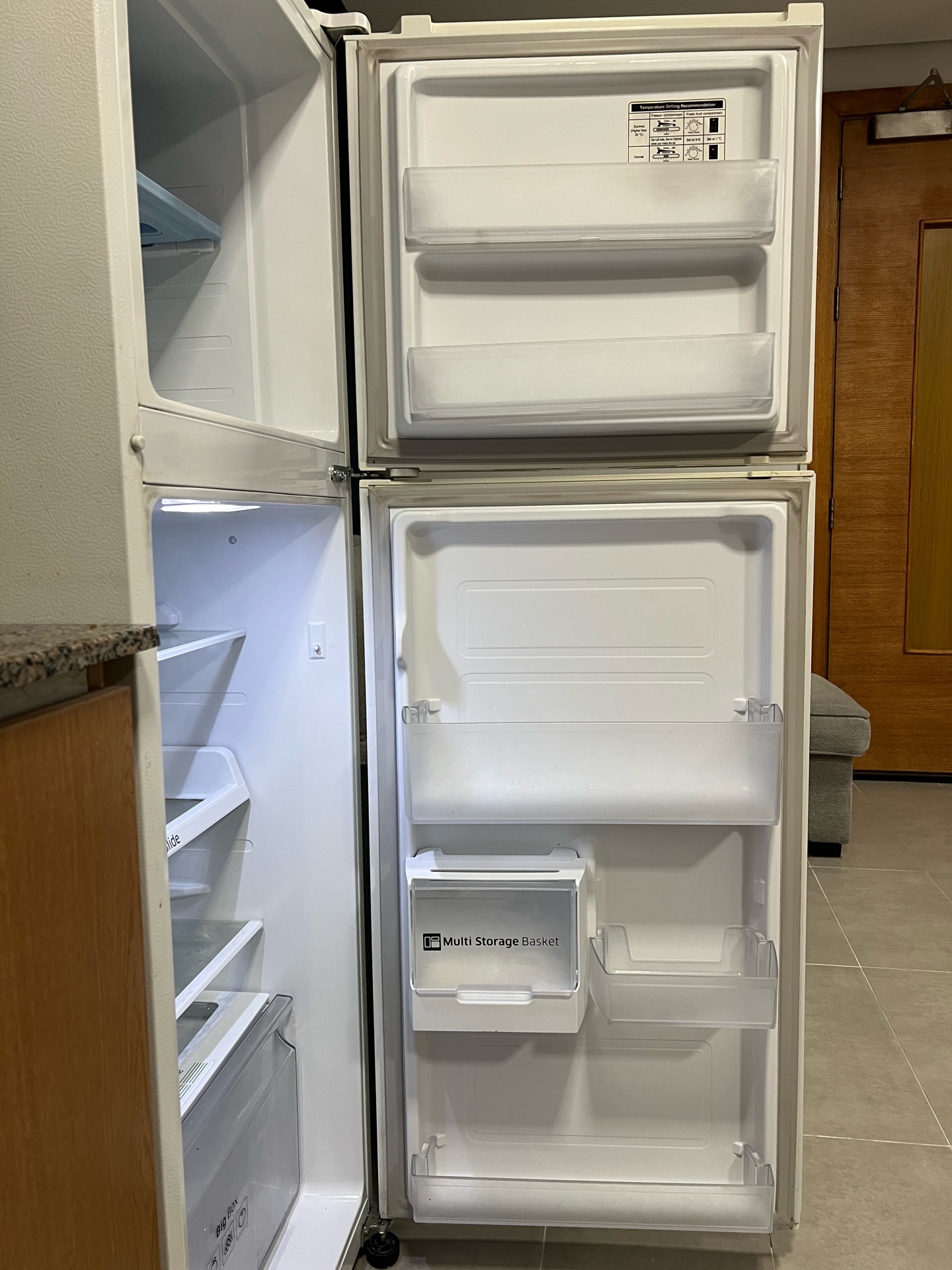 Samsung refrigerator  - Image 7
