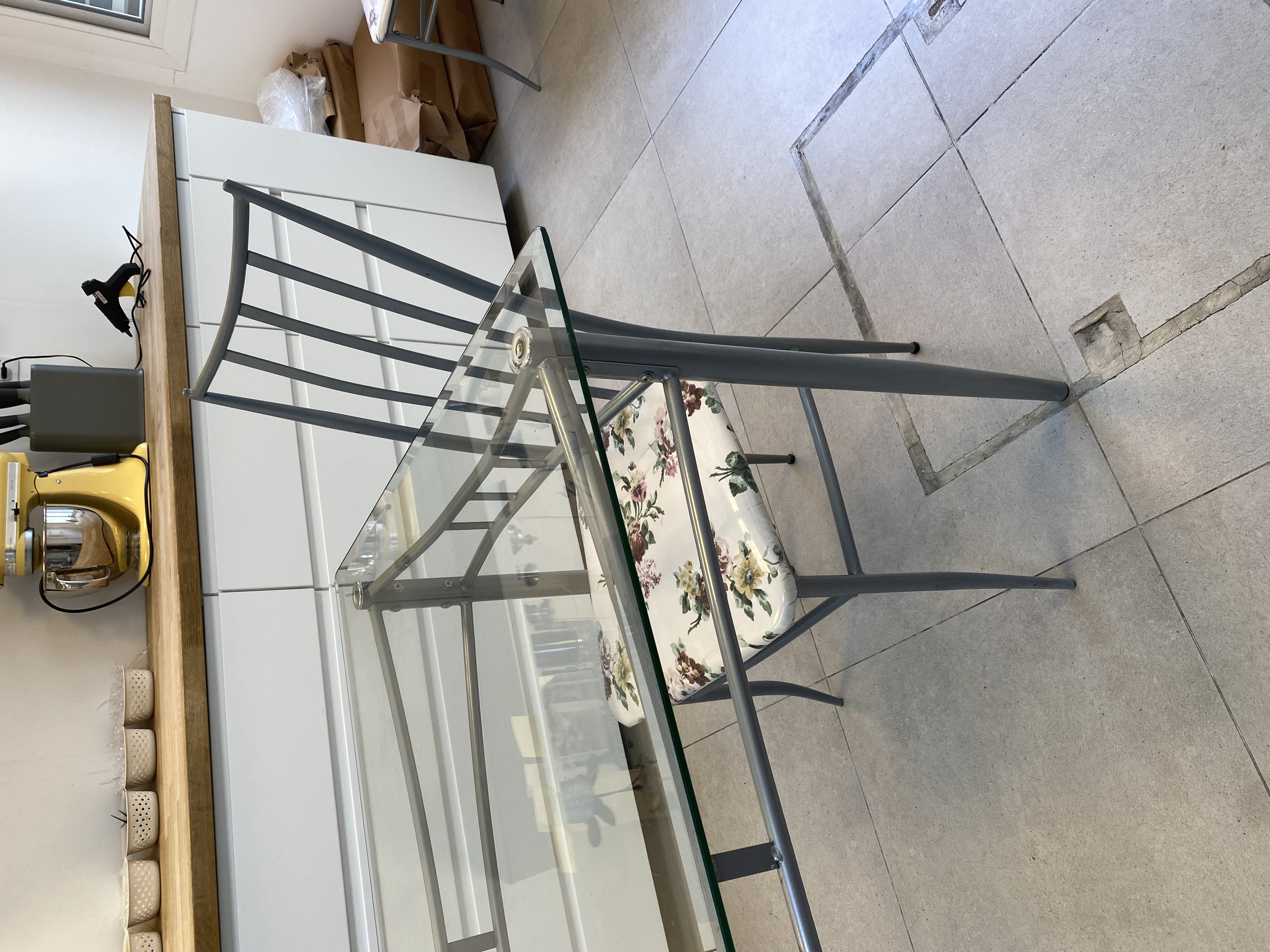 Glass Dining Table  - Image 3