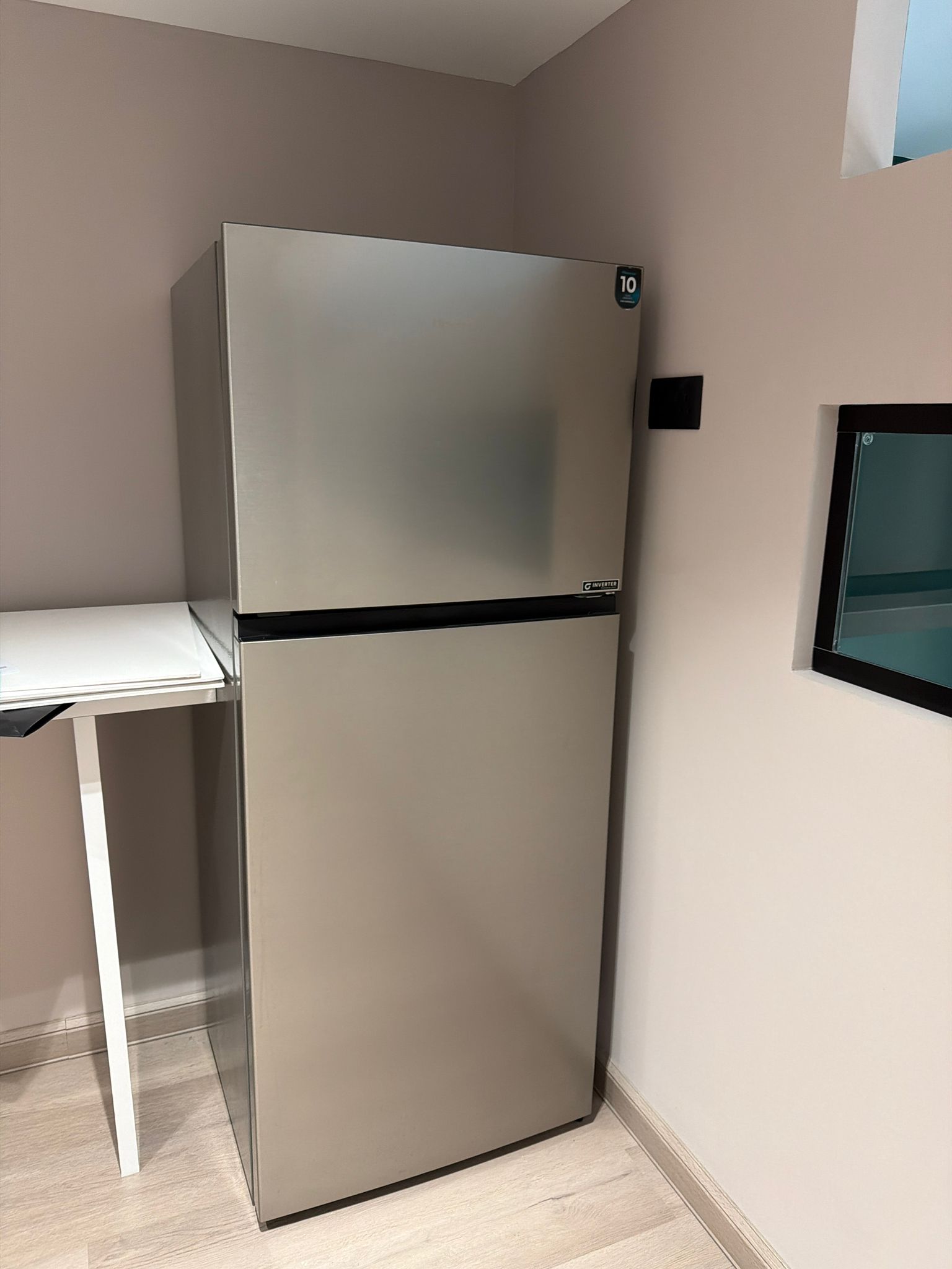 Rare Used Refrigerator available for selling. - Image 1