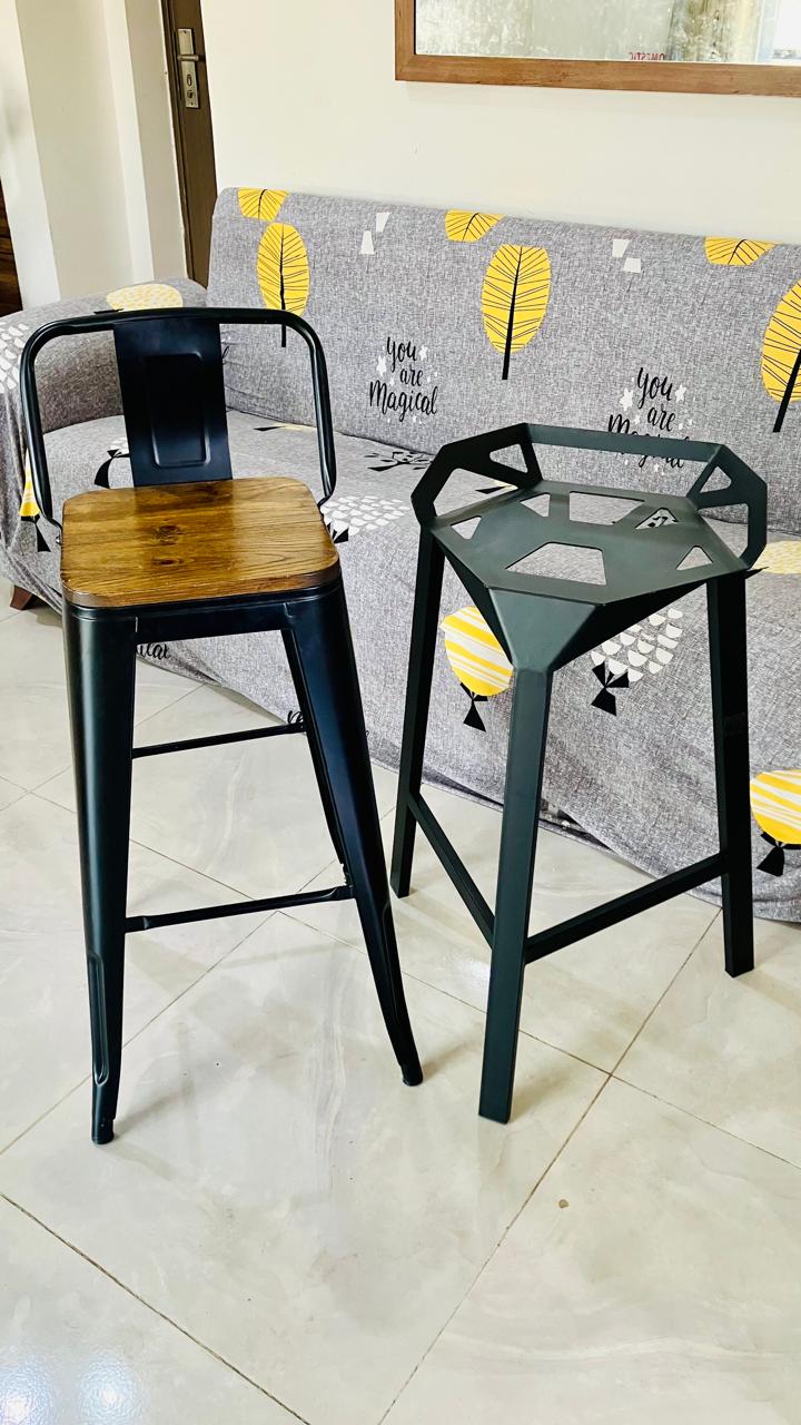 2 Bar Chairs - Image 3