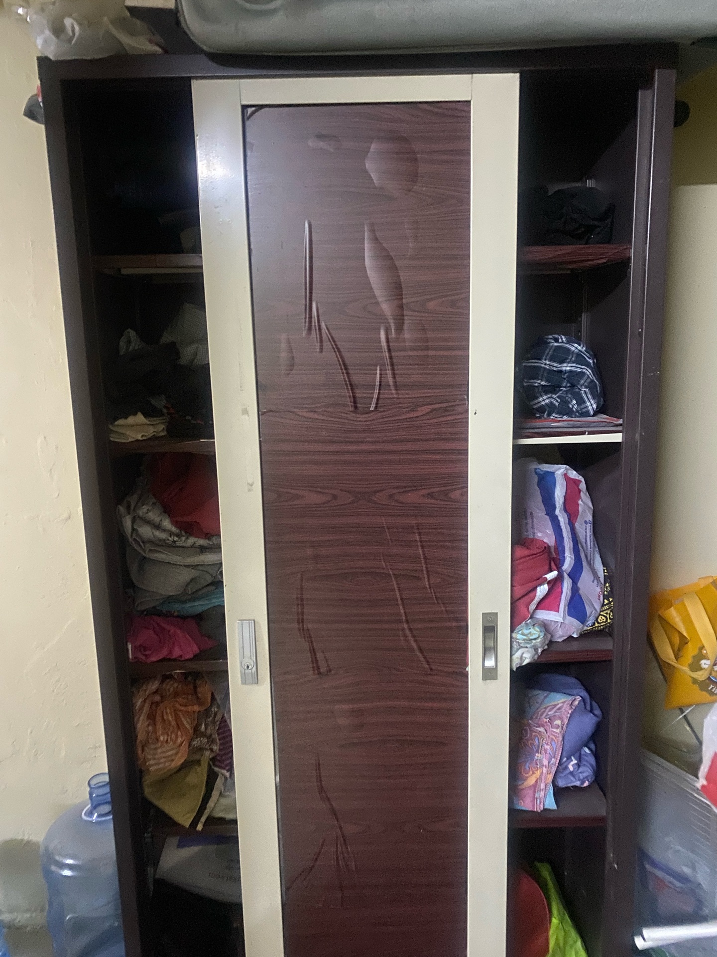 Dressing cupboard good quality. - Image 1
